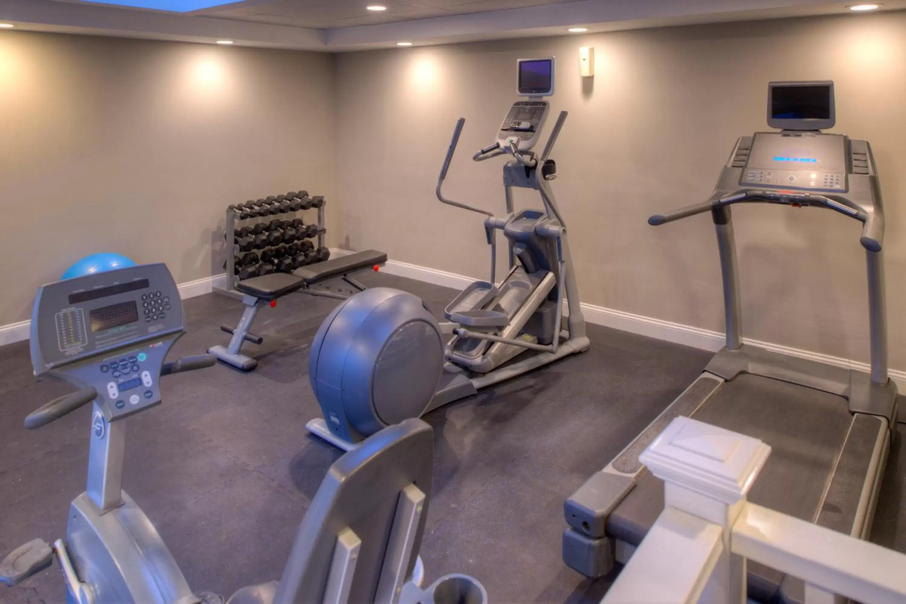 Fitness centre/facilities, Fitness Center/Facilities in Holiday Inn - Belcamp - Aberdeen Area, an IHG Hotel