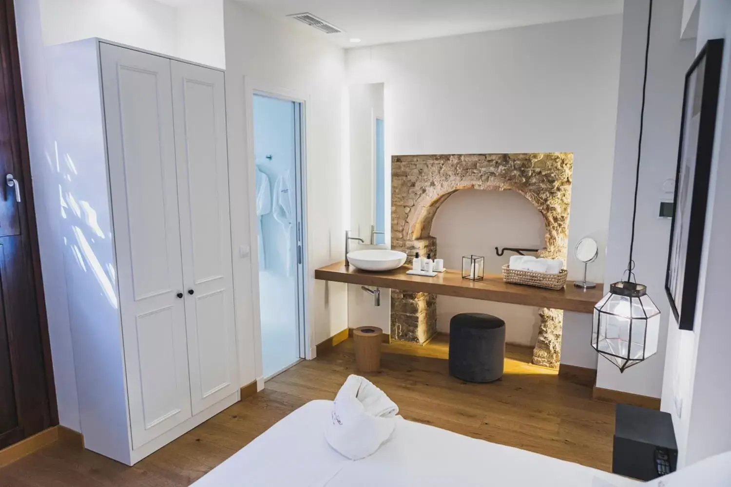 Bedroom, Bathroom in La Ermita Suites - Único Hotel Monumento de Córdoba