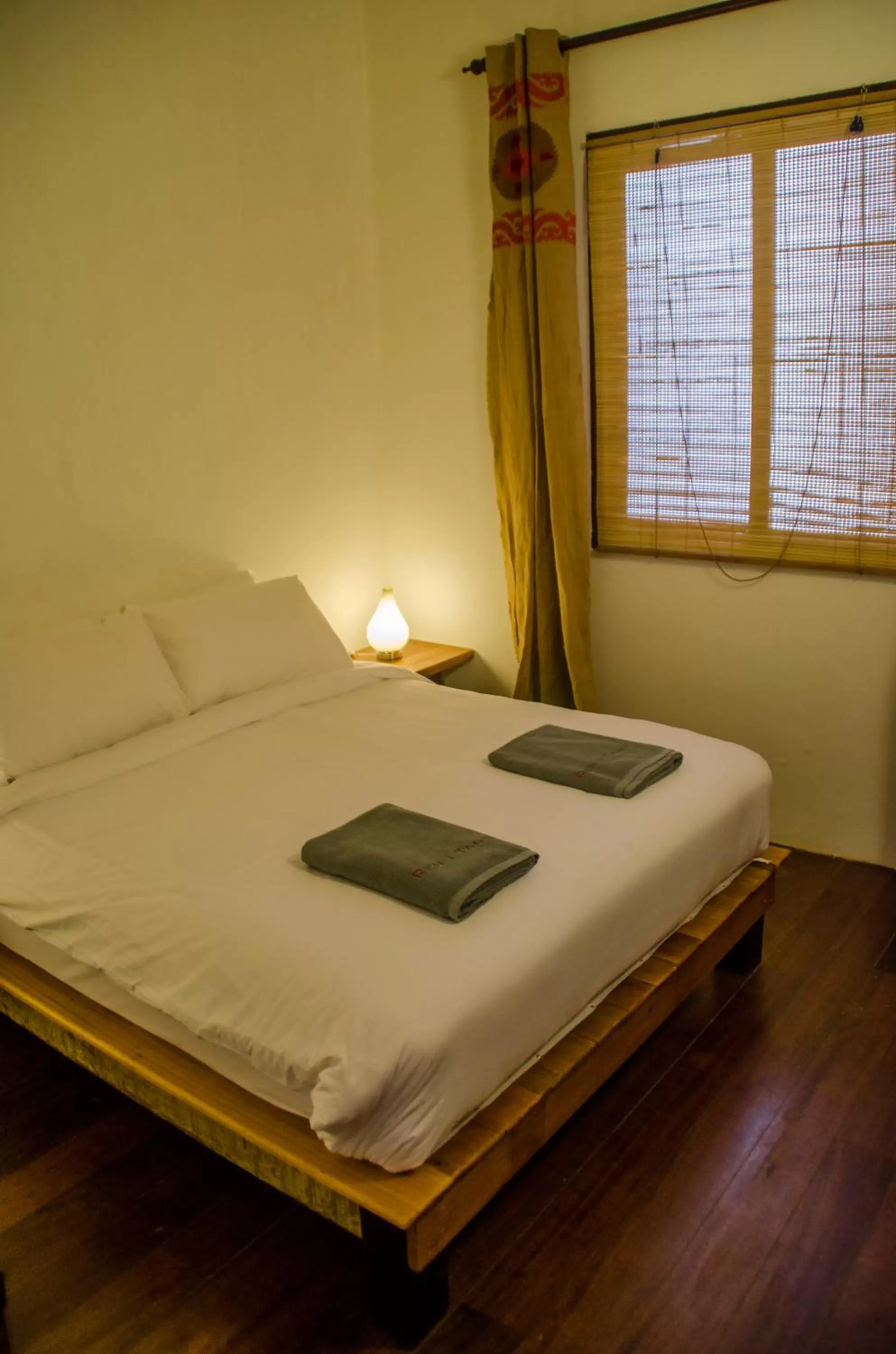 Bed in Ren I Tang Heritage Inn