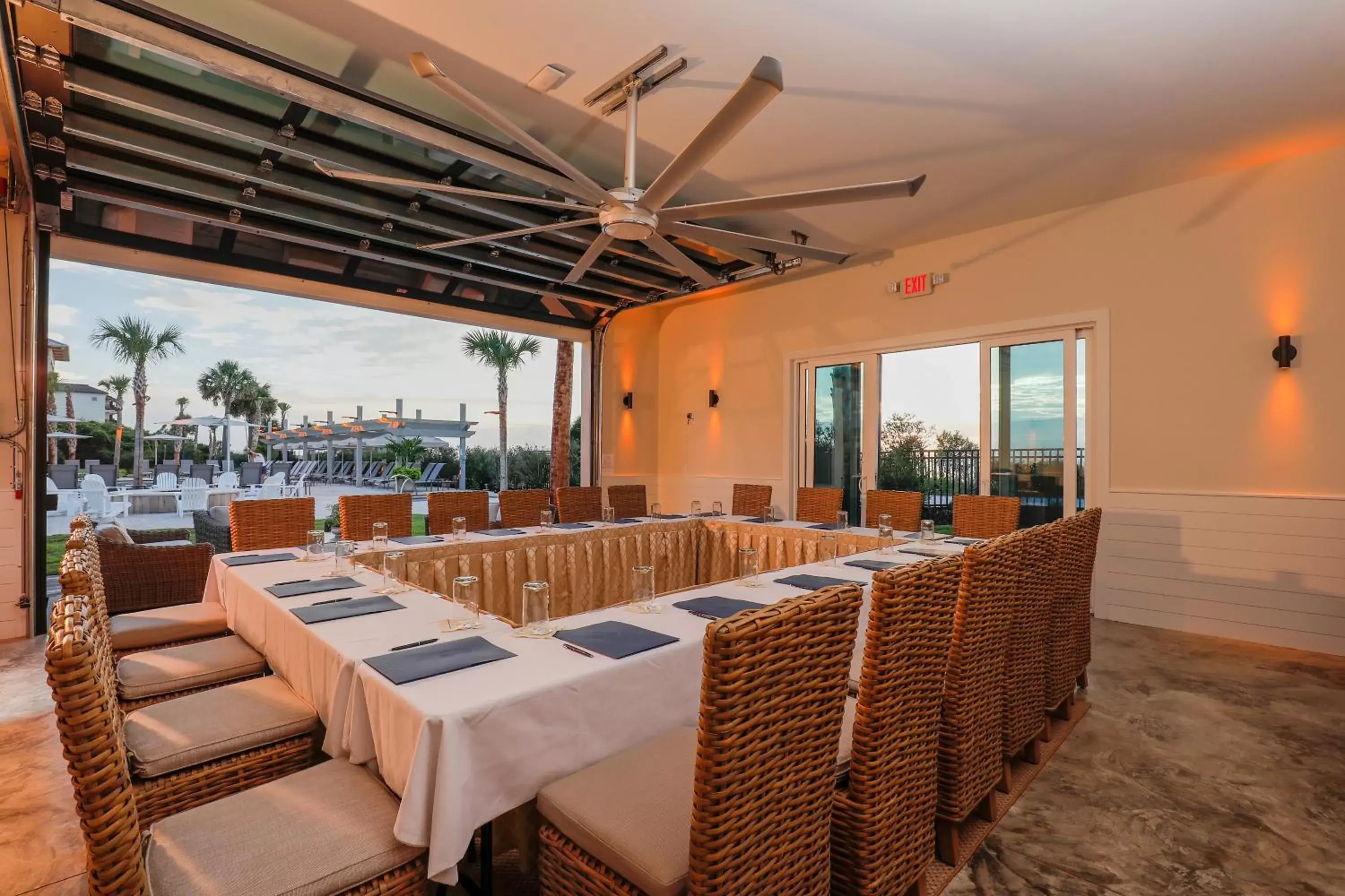 Banquet/Function facilities, Restaurant/Places to Eat in Jekyll Ocean Club Resort