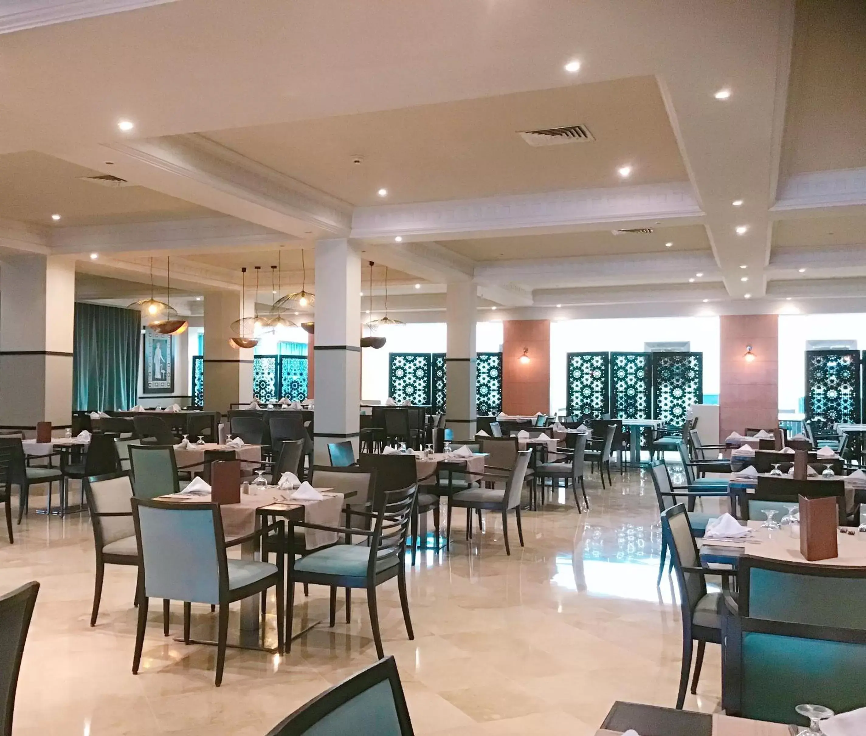 Restaurant/Places to Eat in Royal Thalassa Monastir