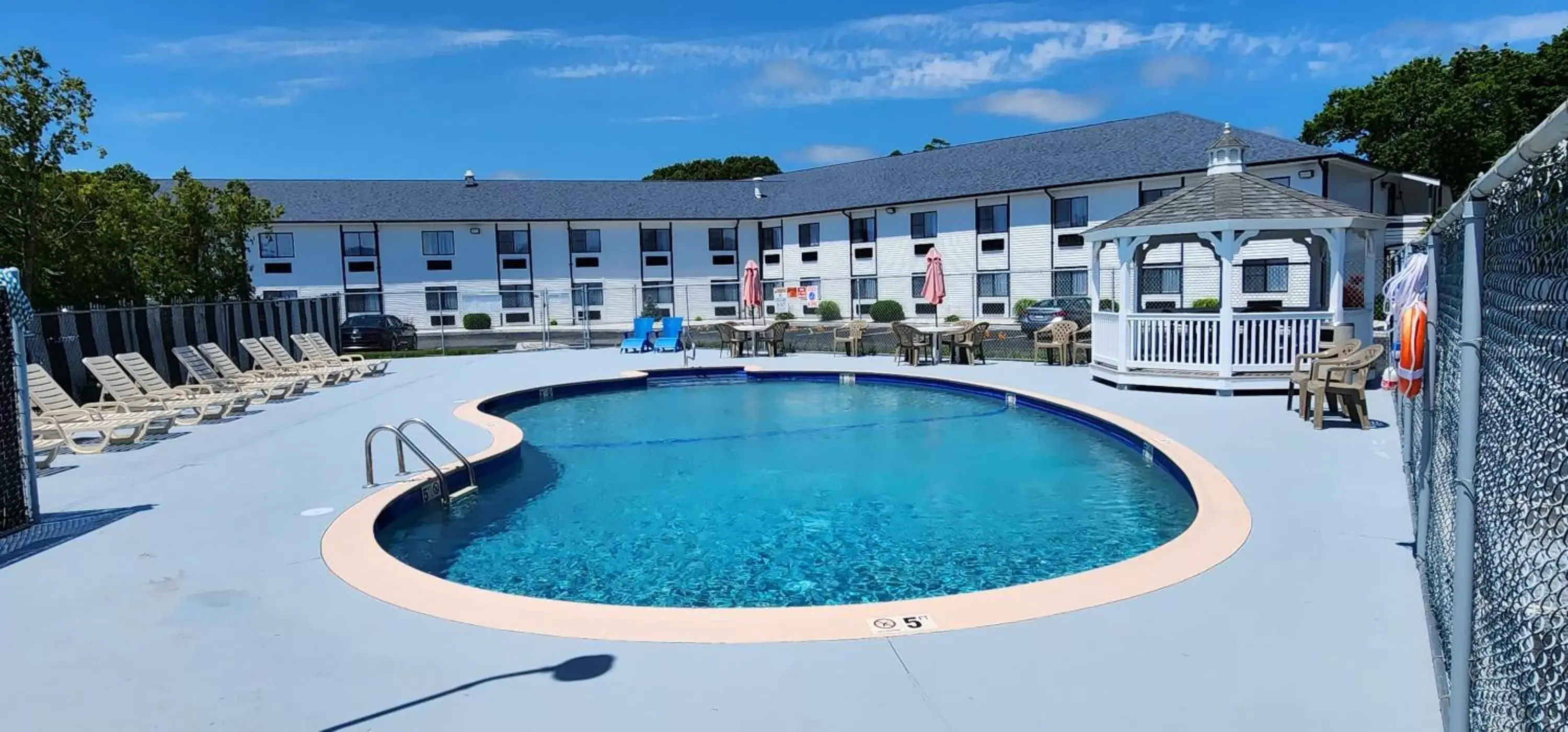 Property building, Swimming Pool in Ambassador Inn and Suites