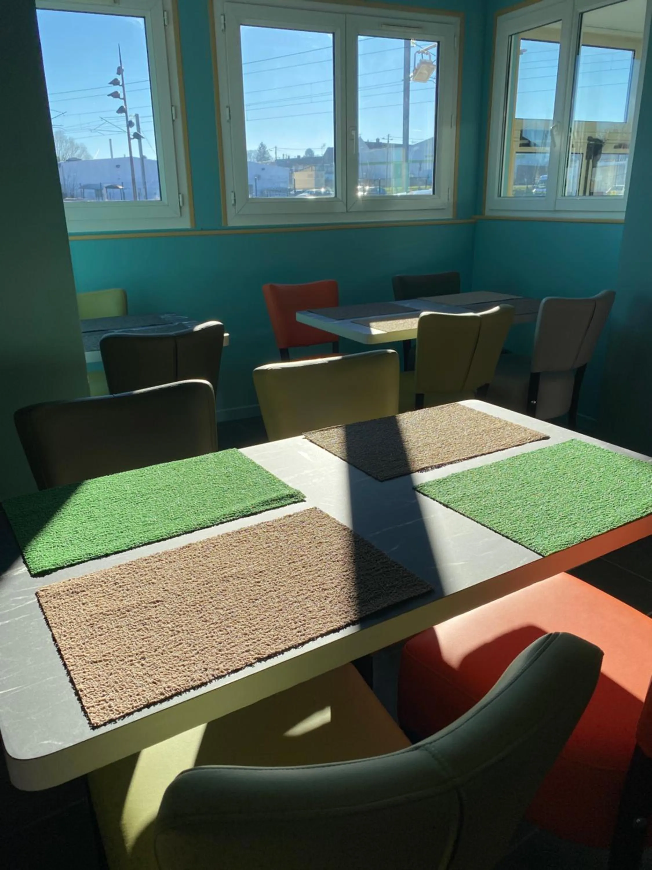 Restaurant/places to eat in Logis - Hôtel et Restaurant Le Sofhotel