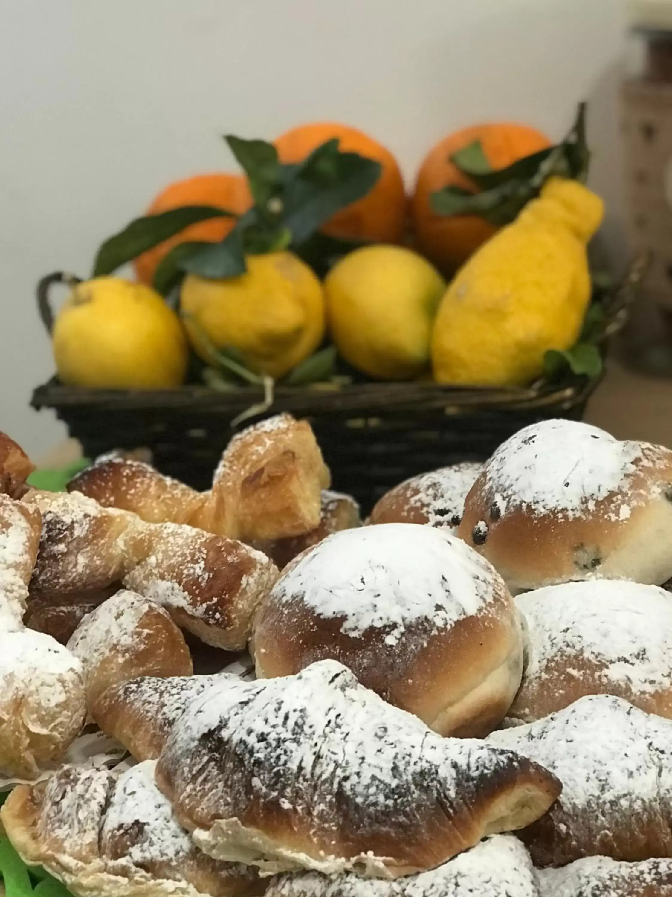 Continental breakfast, Food in LeAlbe di Sicilia