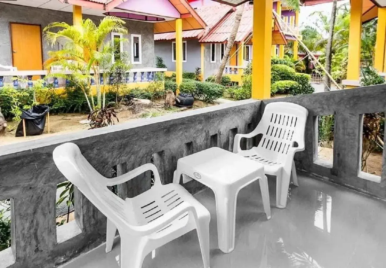 Seating area in Lanta New Beach Bungalows - SHA Plus