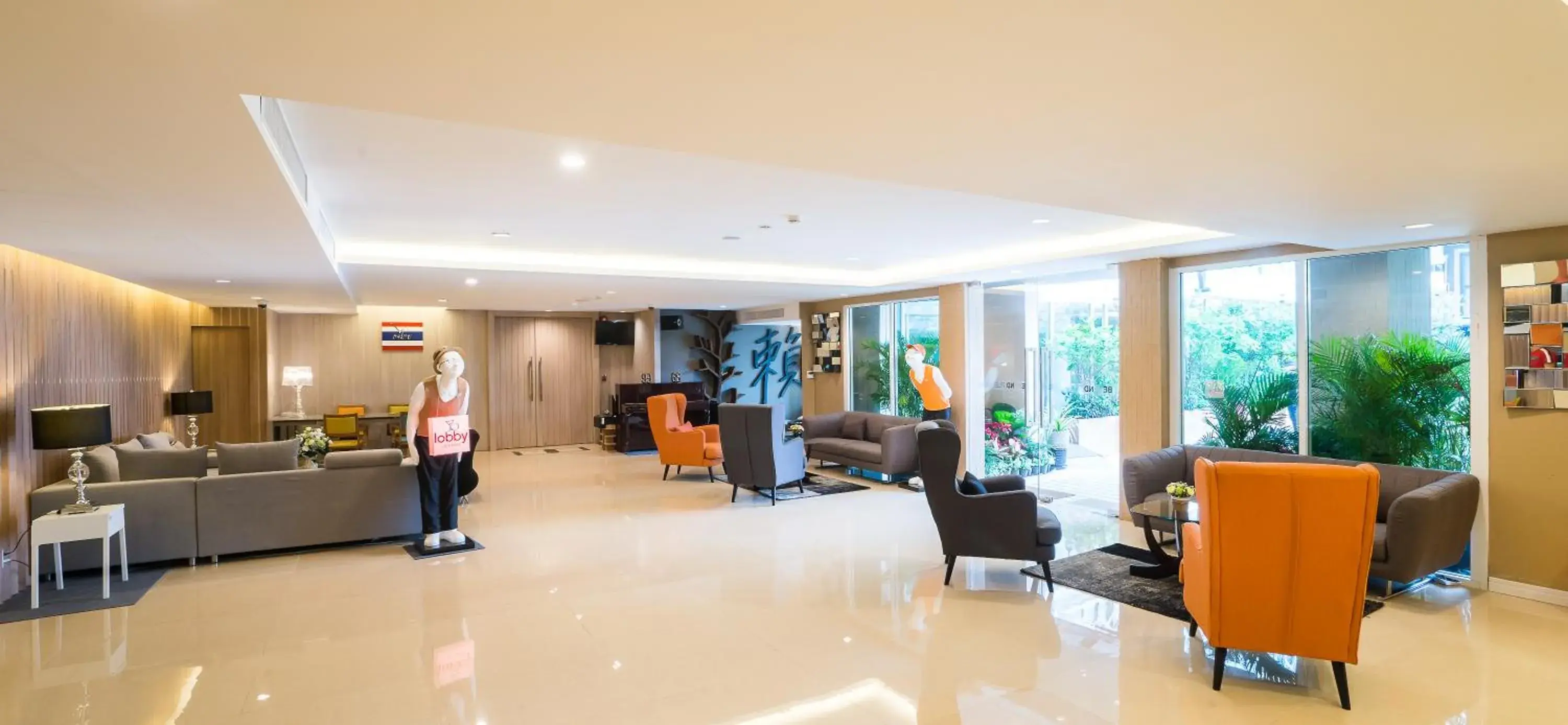 Communal lounge/ TV room, Lobby/Reception in Beyond Suite Hotel (SHA Plus)