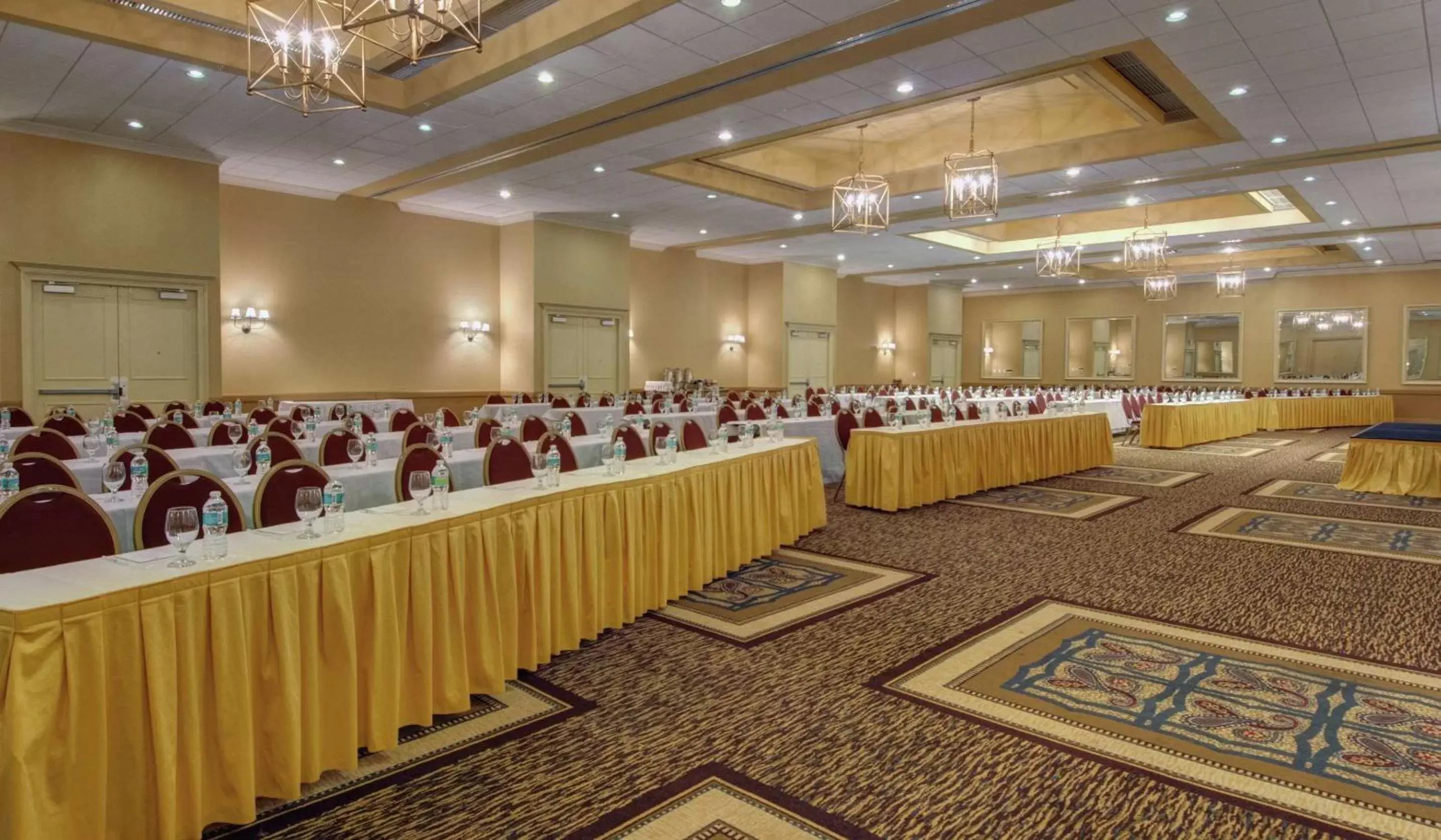 Meeting/conference room in Embassy Suites by Hilton West Palm Beach Central
