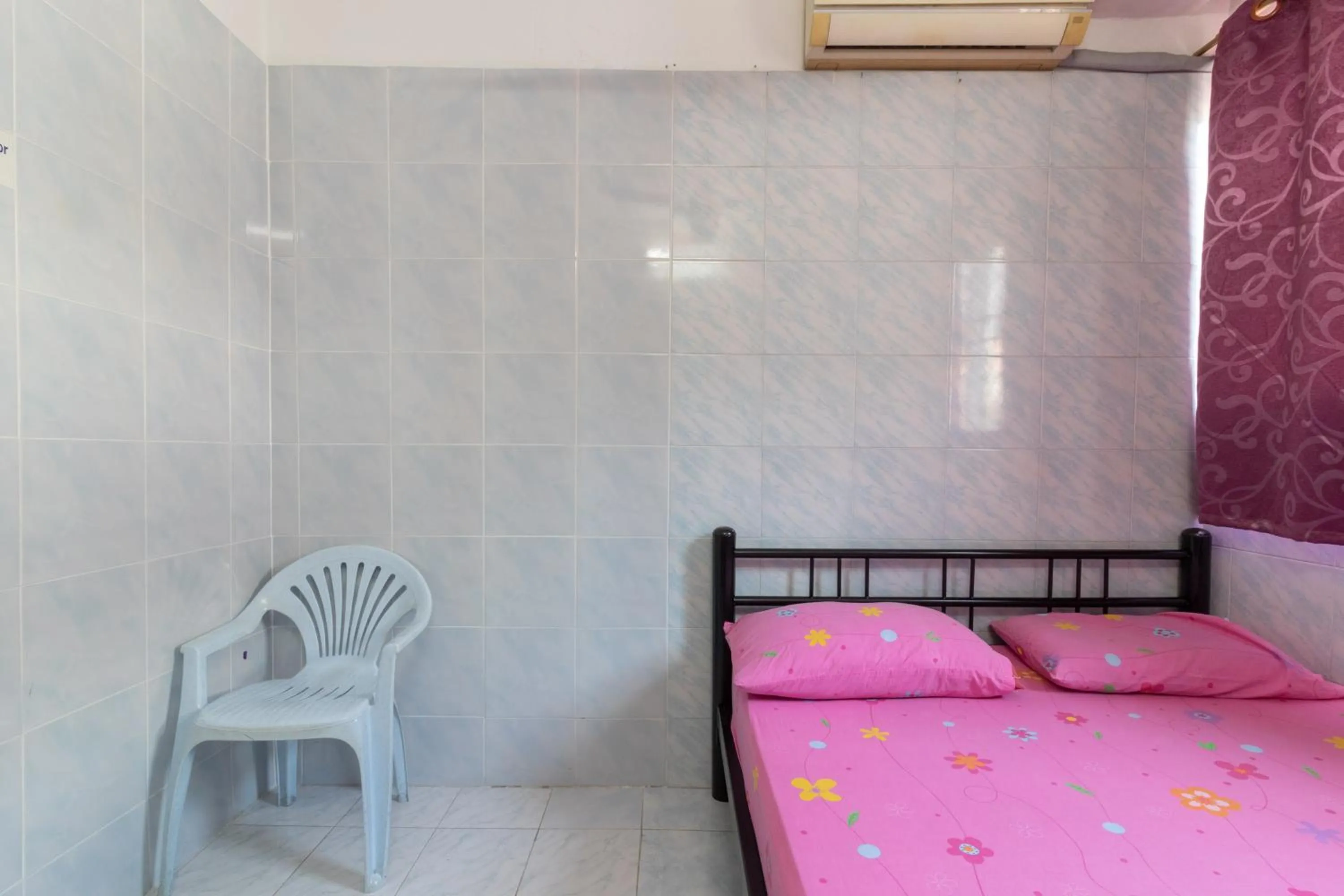 Bed in New Central Guesthouse