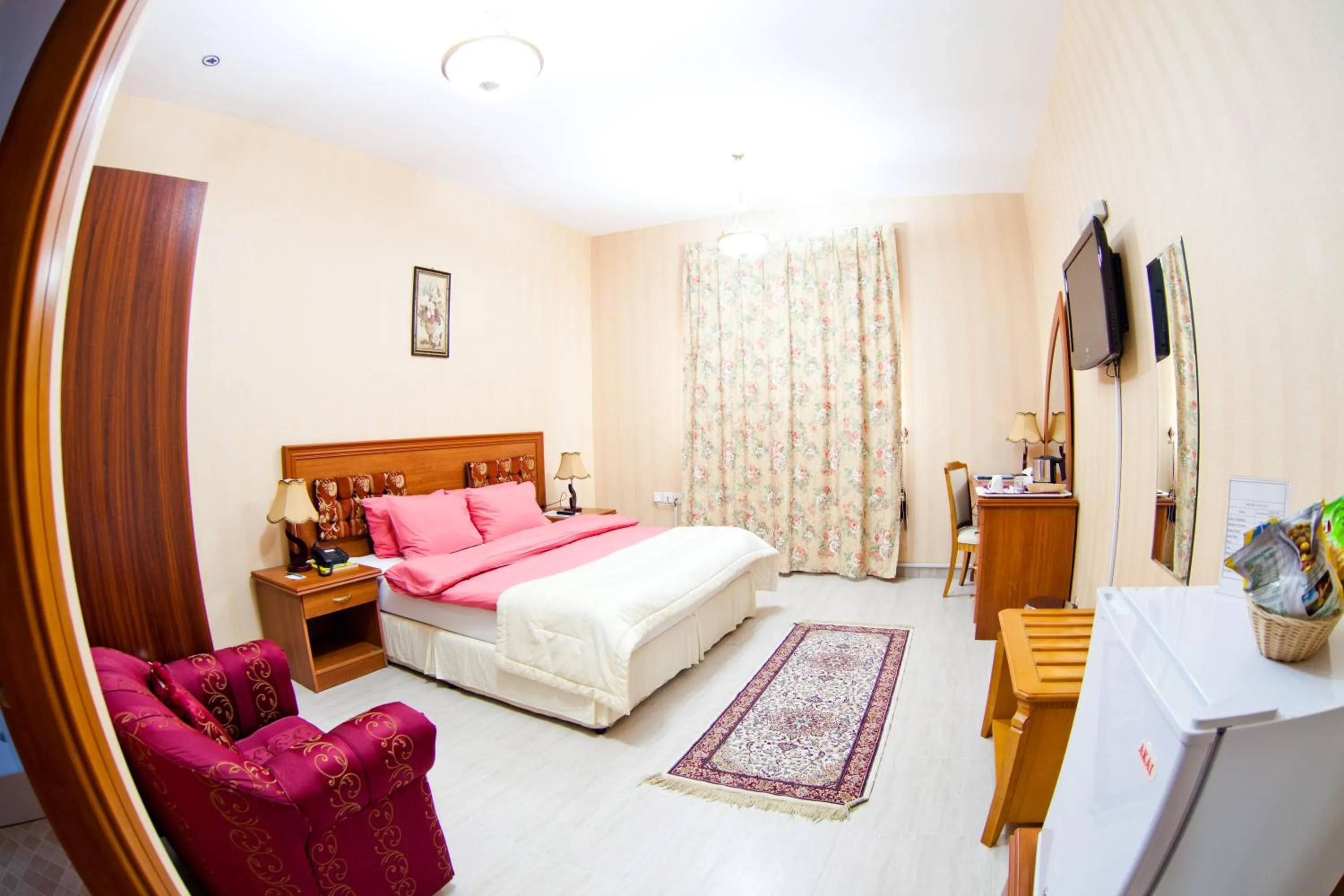 Photo of the whole room, Bed in Arbella Boutique Hotel