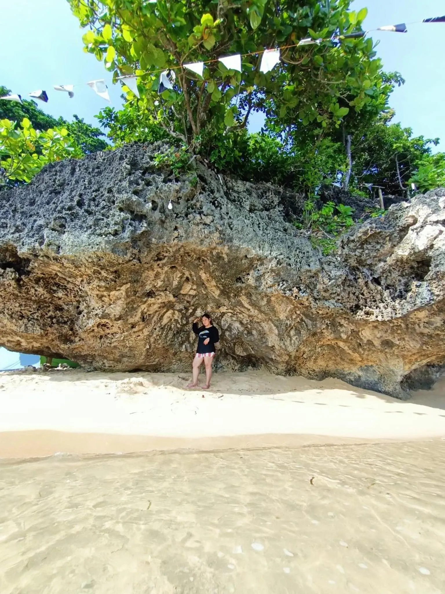 Beach in Gratum Beach Resort