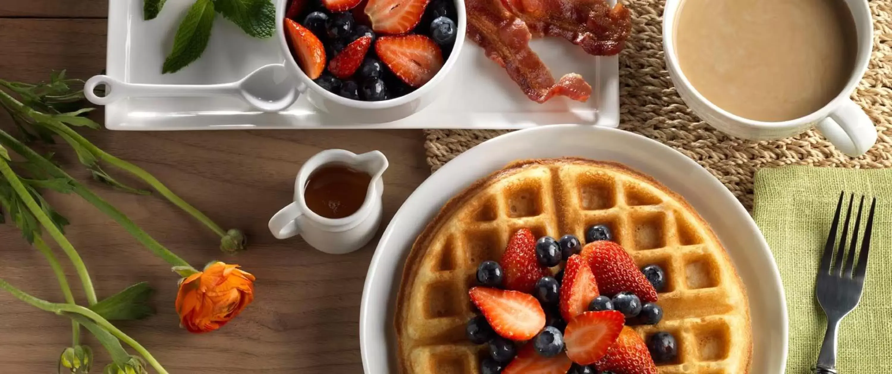 Food and drinks in Homewood Suites By Hilton Greenville, NC Food and drinks in Homewood Suites By Hilton Greenville, NC