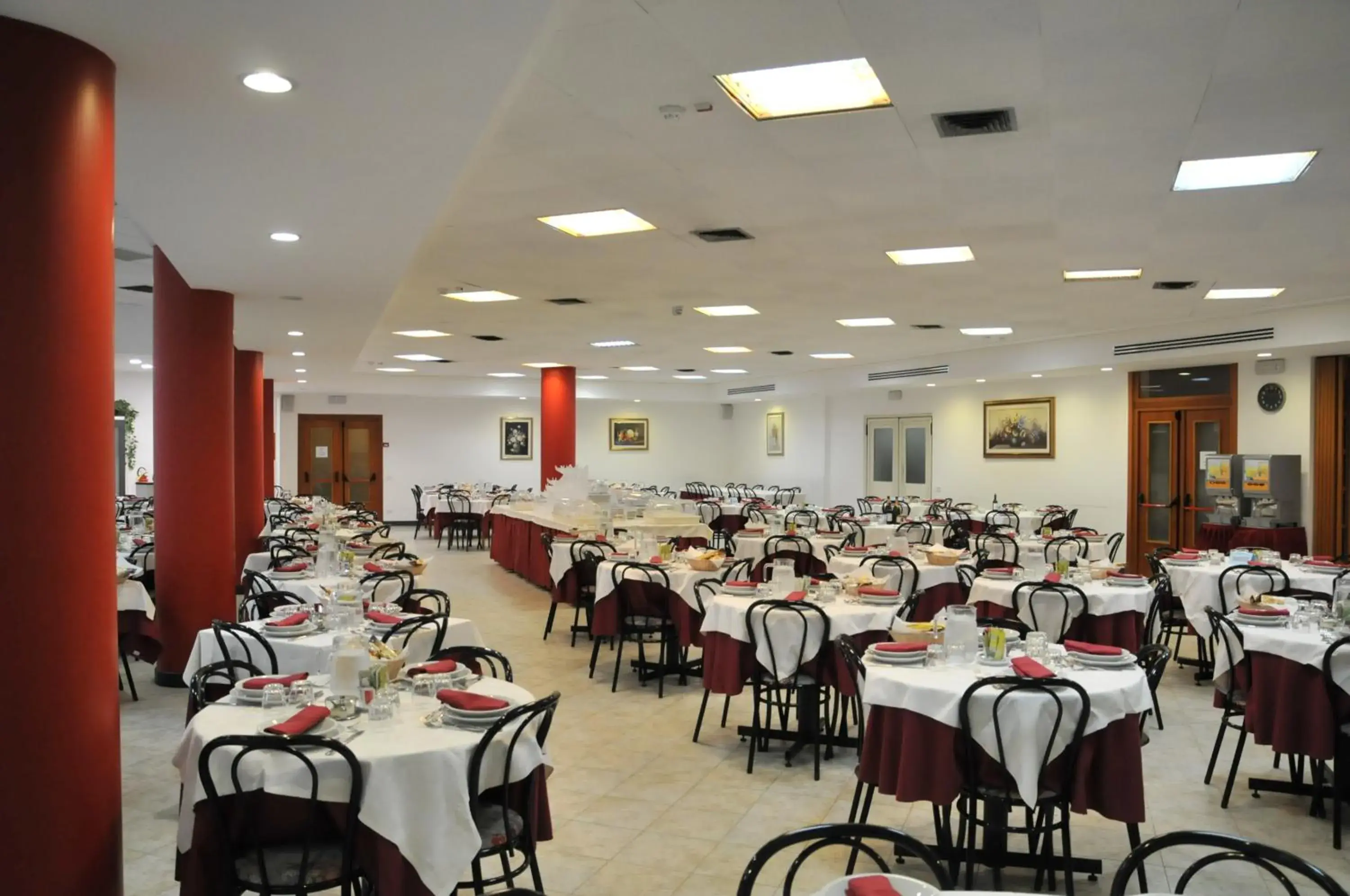 Restaurant/Places to Eat in Hotel Casa Tra Noi