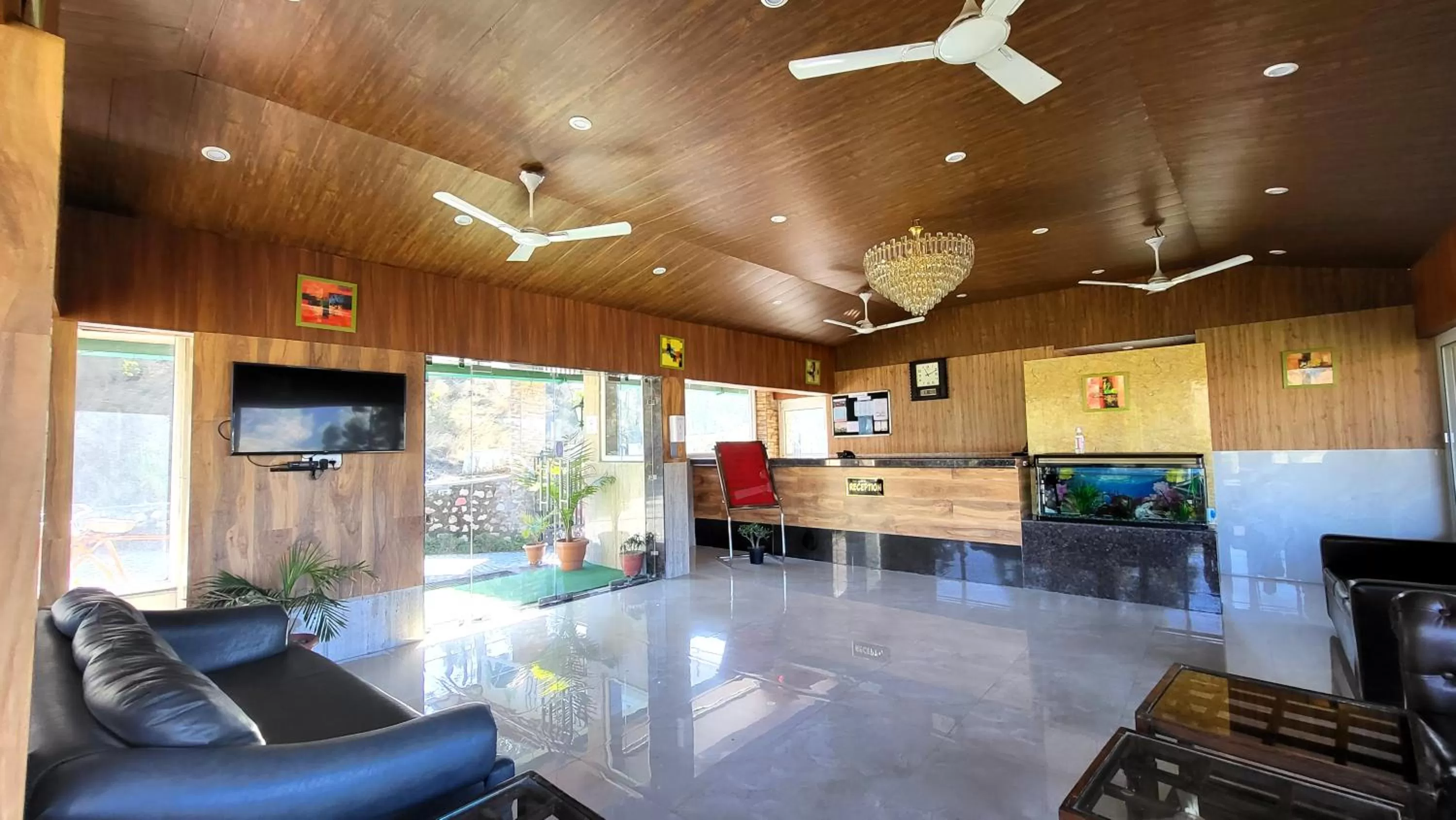 Lobby or reception, Lobby/Reception in Blue Pine Orchards - Villas