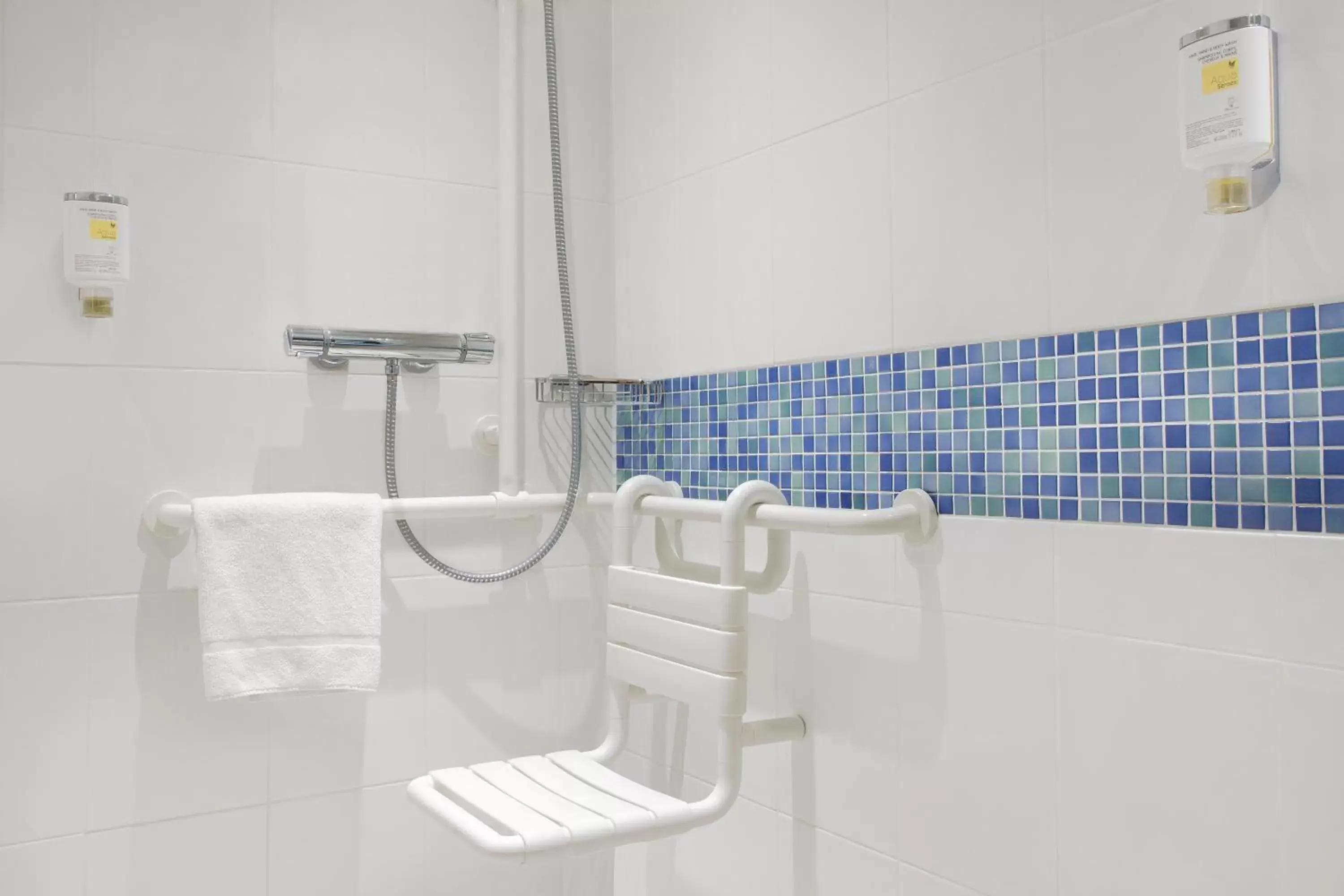 Bathroom in Holiday Inn Express Baden-Baden by IHG Bathroom in Holiday Inn Express Baden-Baden by IHG