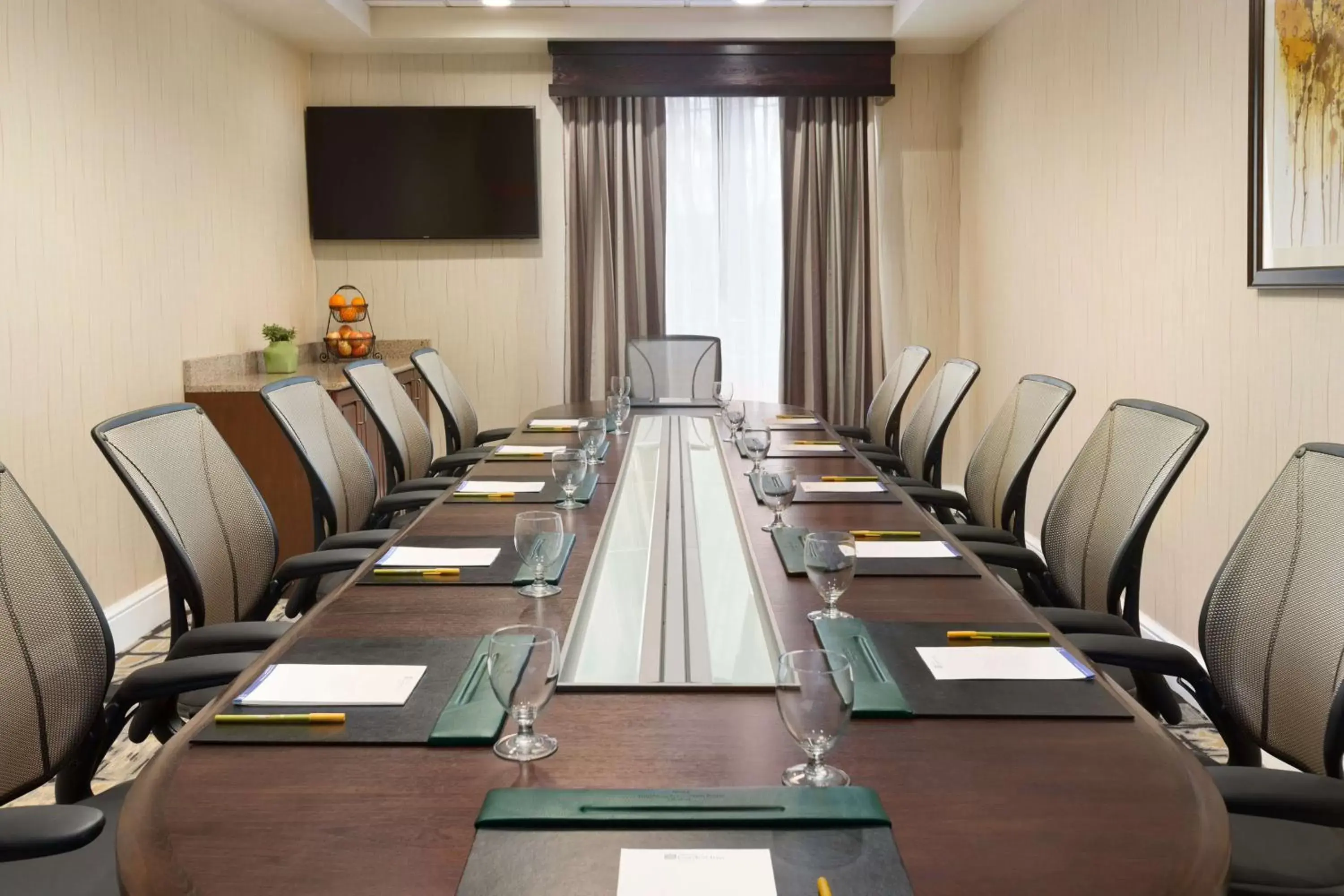 Meeting/conference room in Hilton Garden Inn Shelton