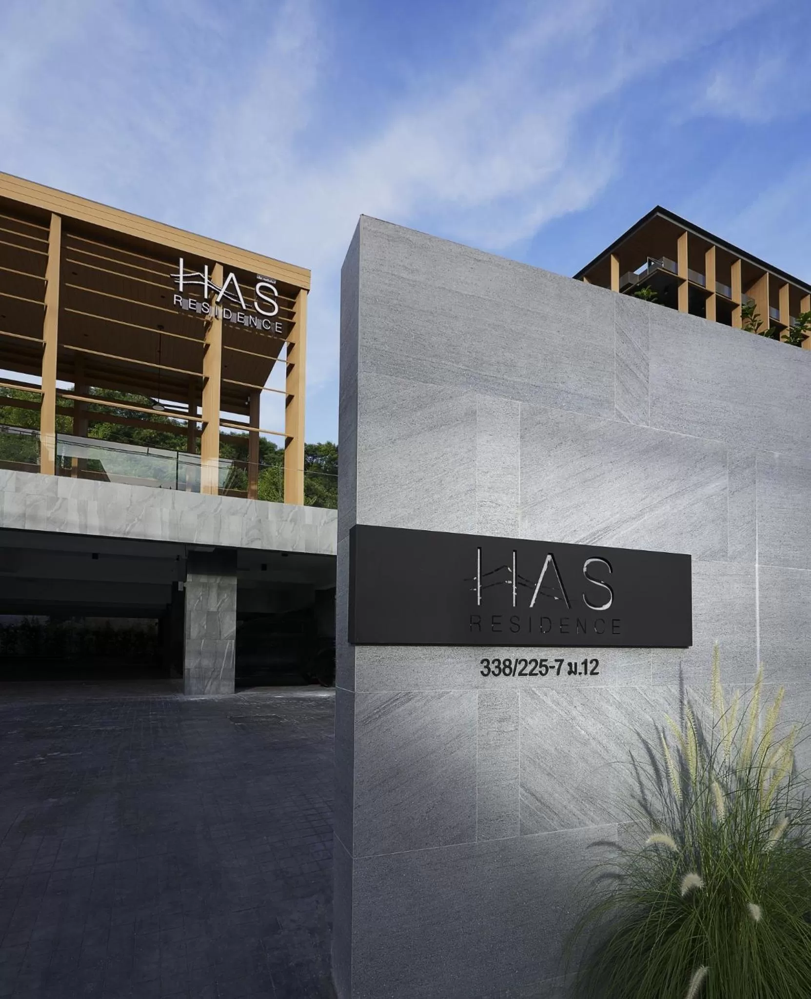 Property building in Has Pattaya