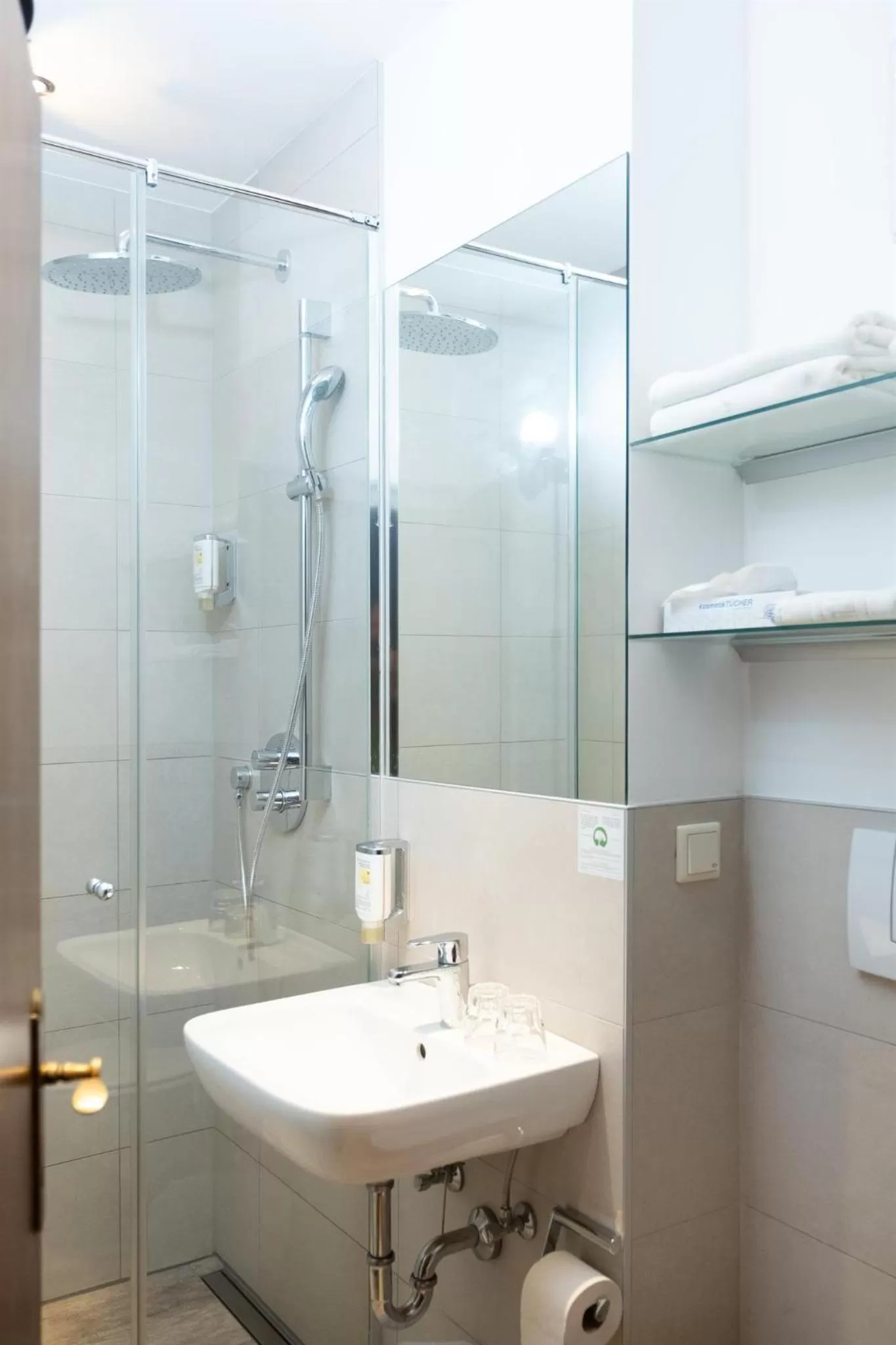 Bathroom in Santner, Hotel