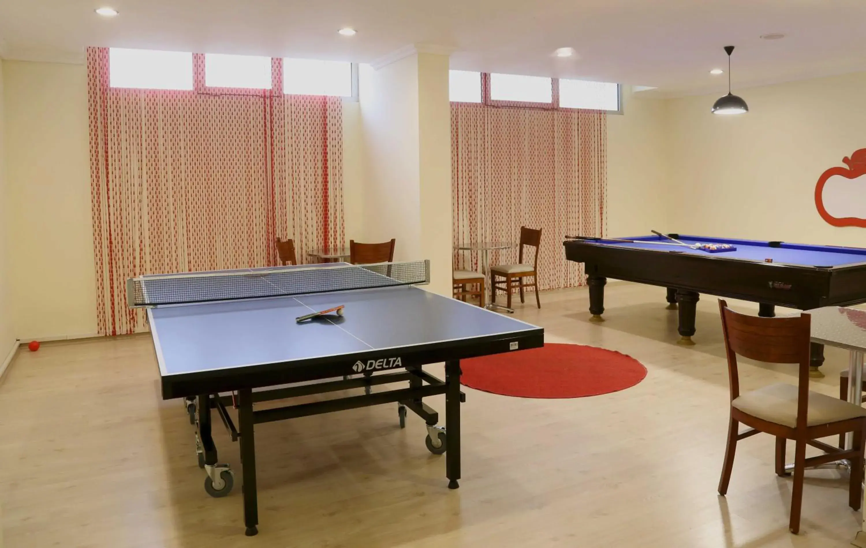 Table Tennis in Club Karakas Apart Otel