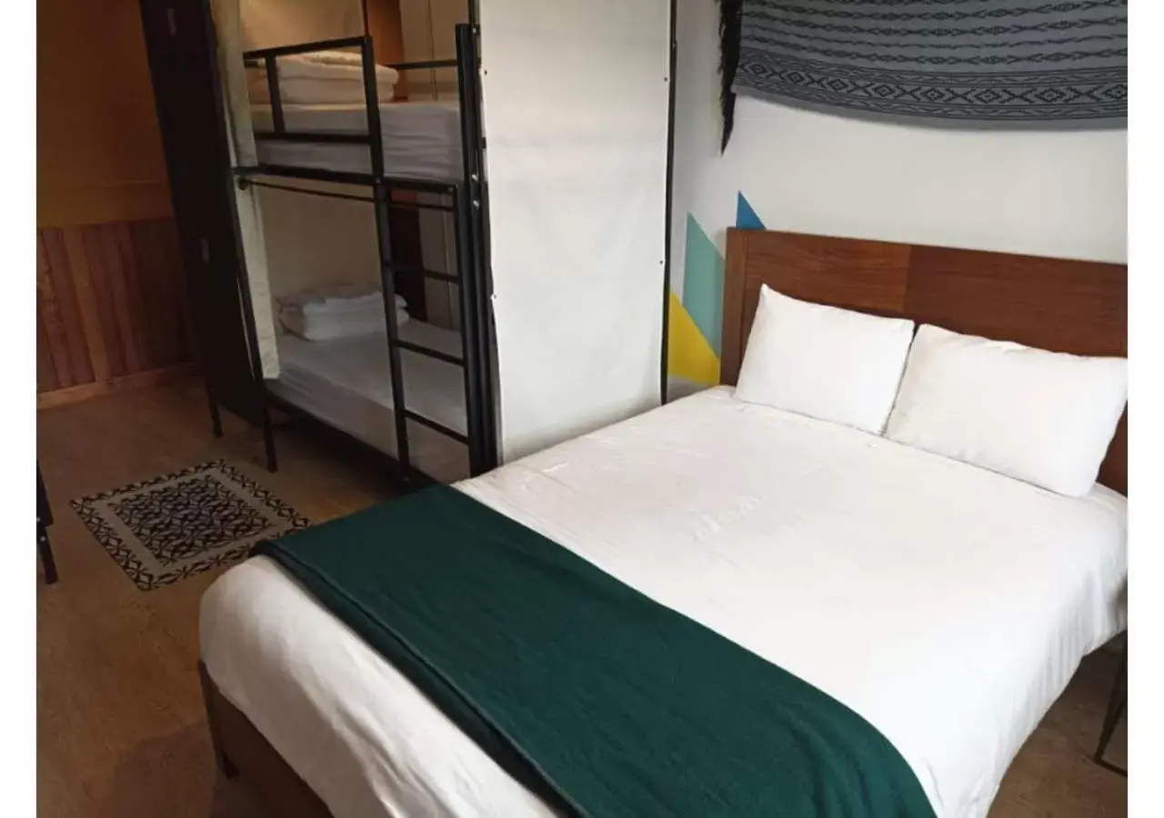 Bed in 4-Bed Mixed Dormitory Room in Selina Cuenca