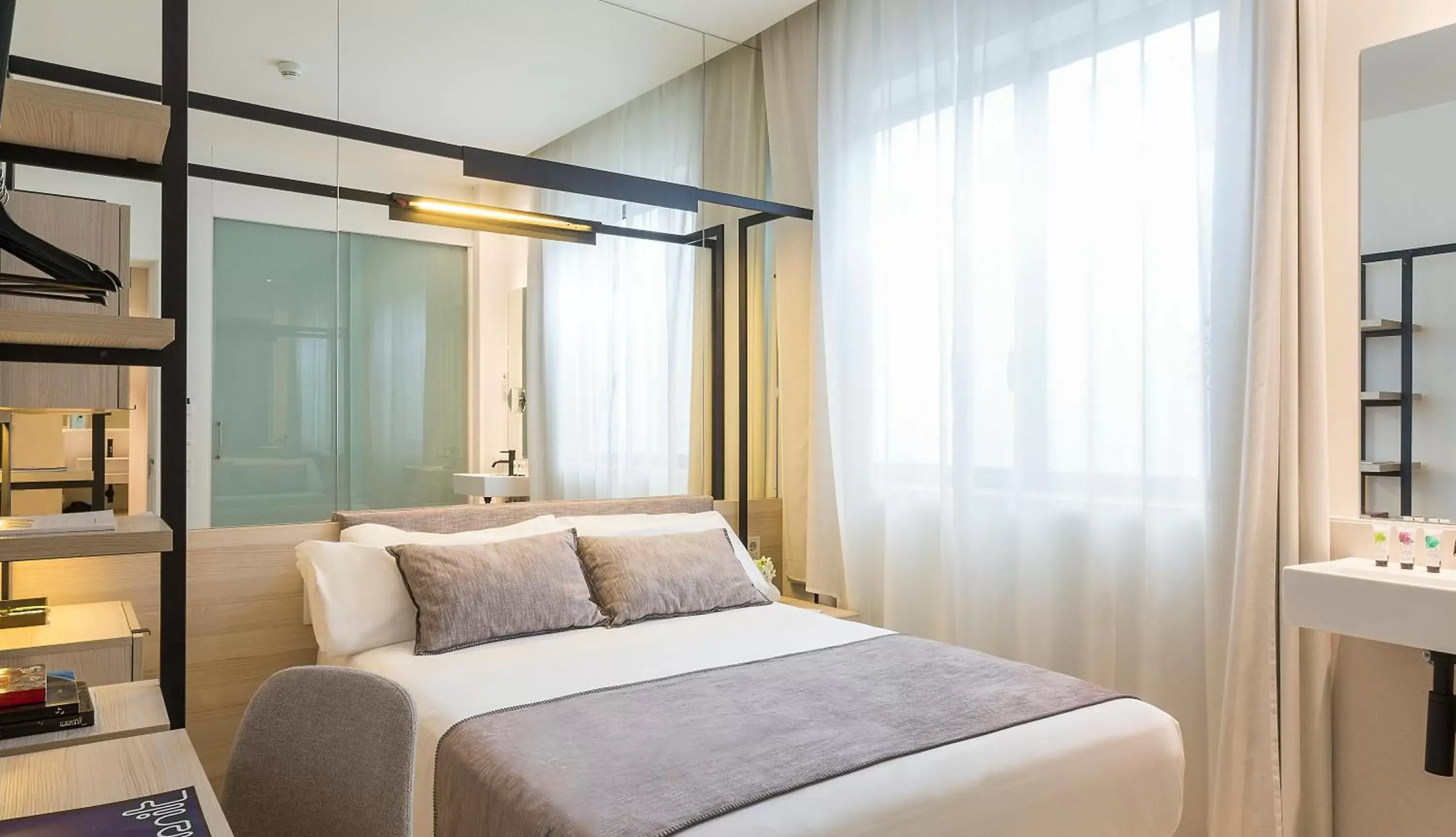 Bed in Hotel Denit Barcelona