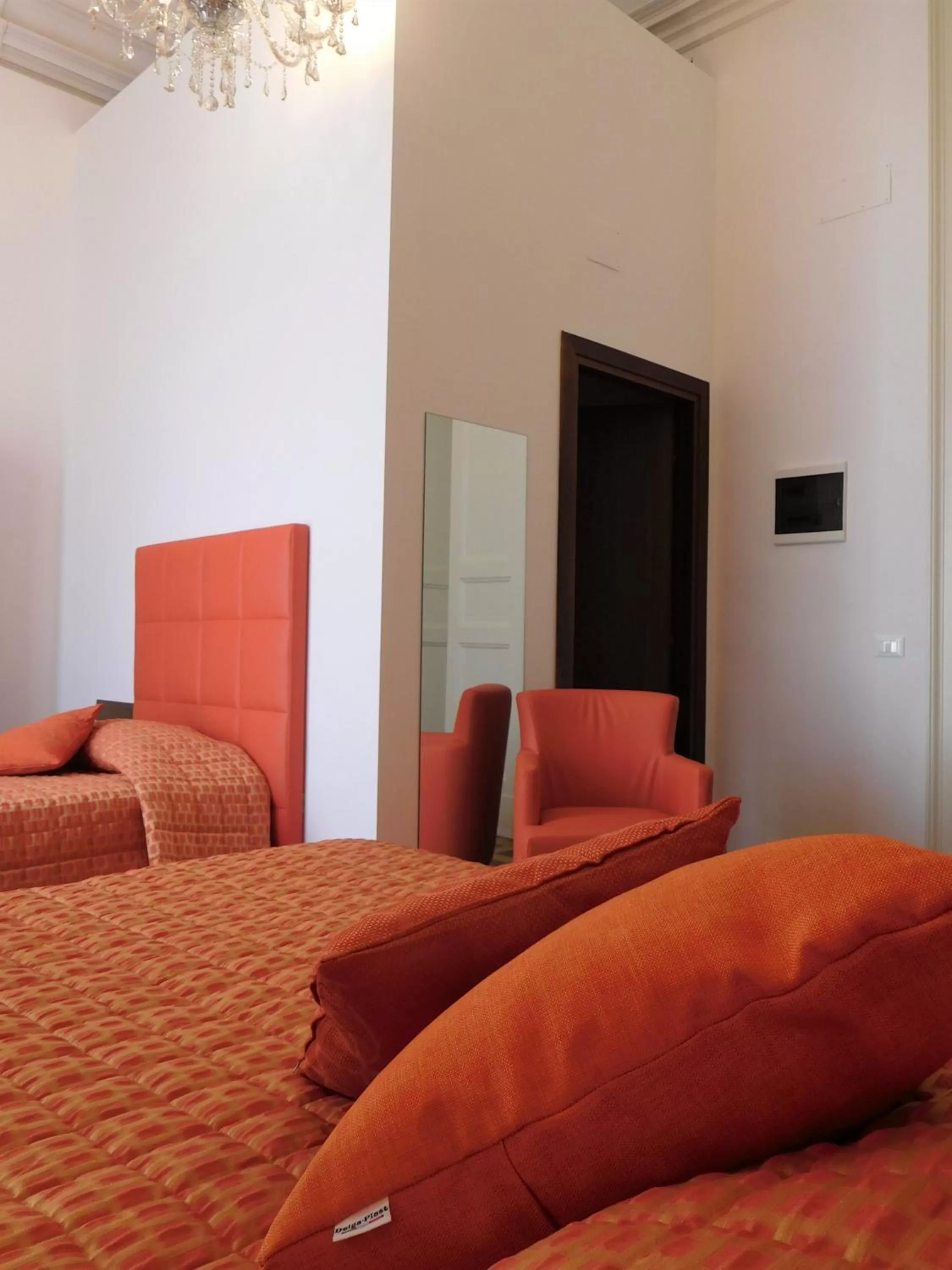 Bed in Moonlight Hotel&Suites