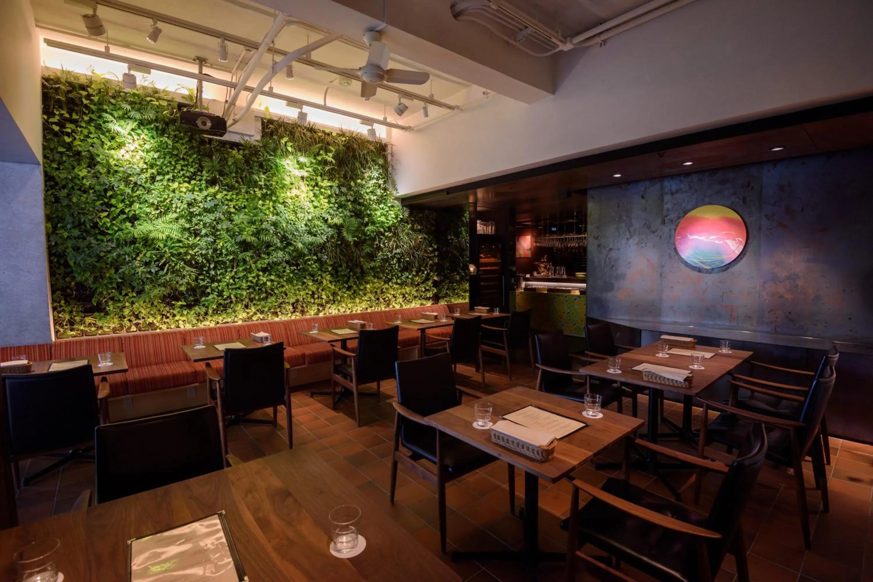 Restaurant/places to eat in Roppongi Hotel S