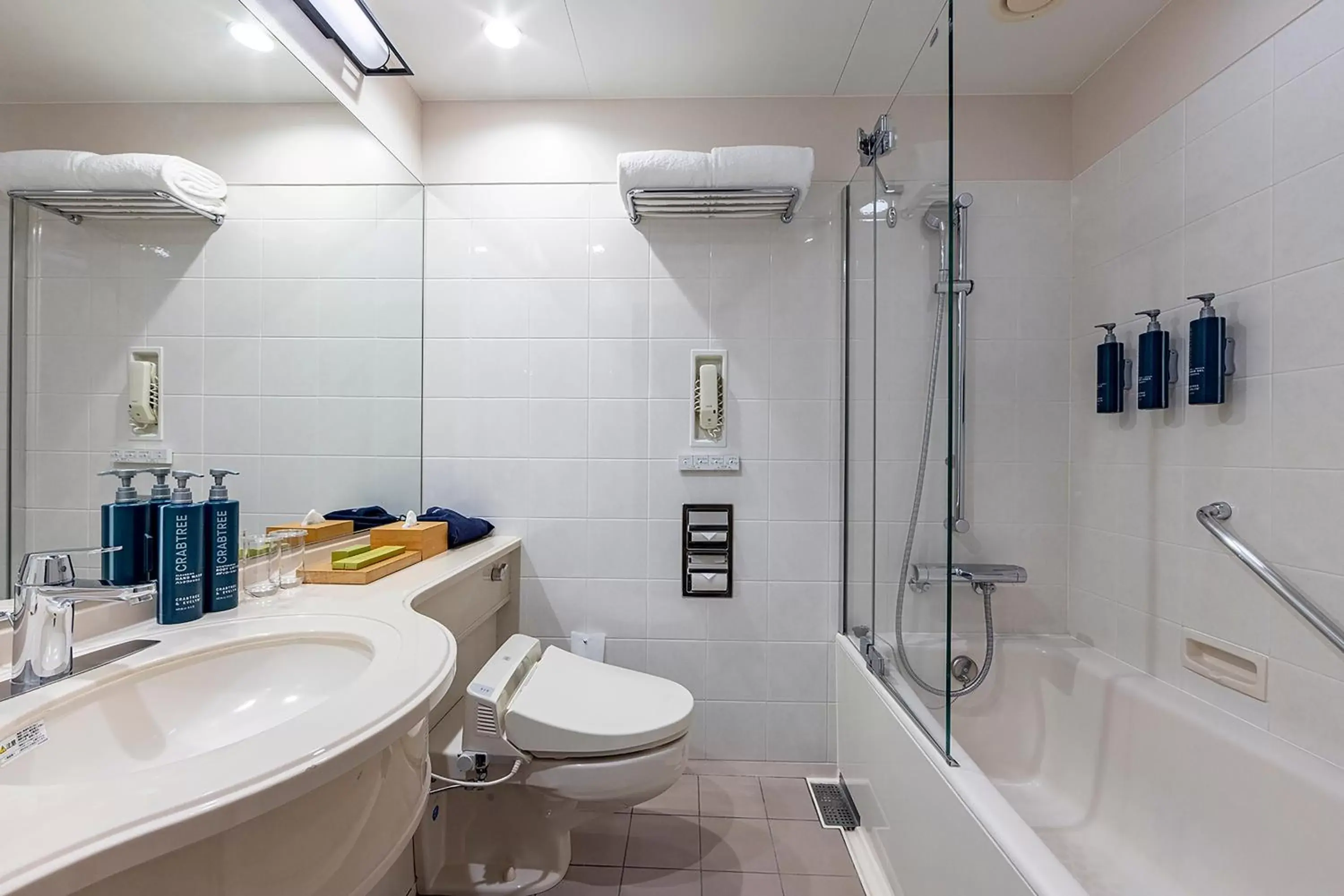 Bathroom in Hilton Odawara Resort & Spa