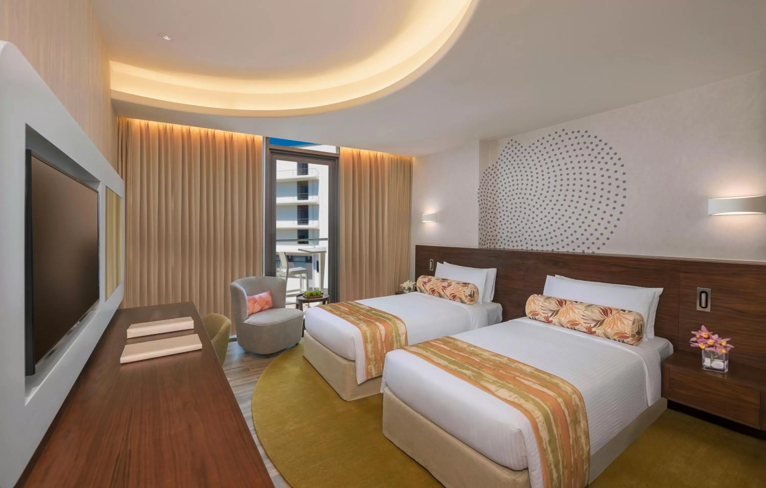 Photo of the whole room, Bed in The Retreat Palm Dubai MGallery by Sofitel