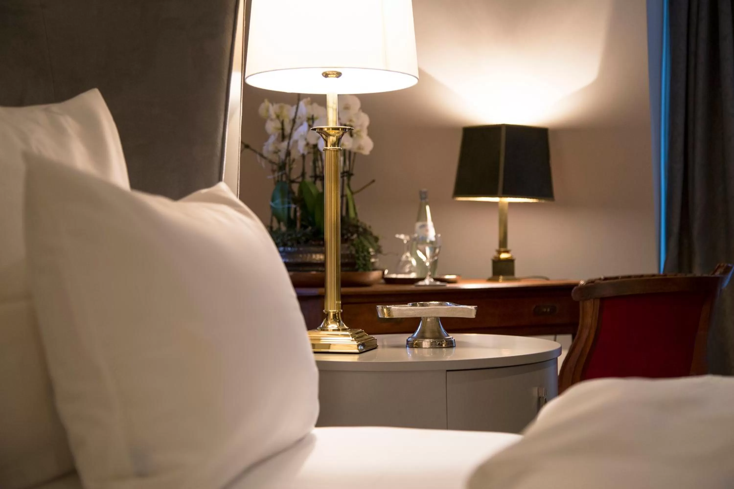 Photo of the whole room, Bed in Romantik Hotel Zur Glocke