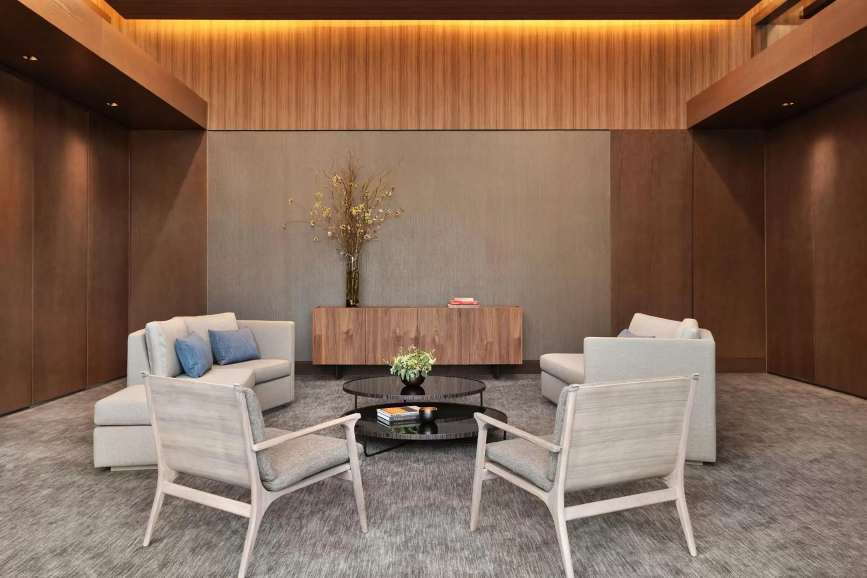 Meeting/conference room, Seating Area in TETRA Hotel, Autograph Collection