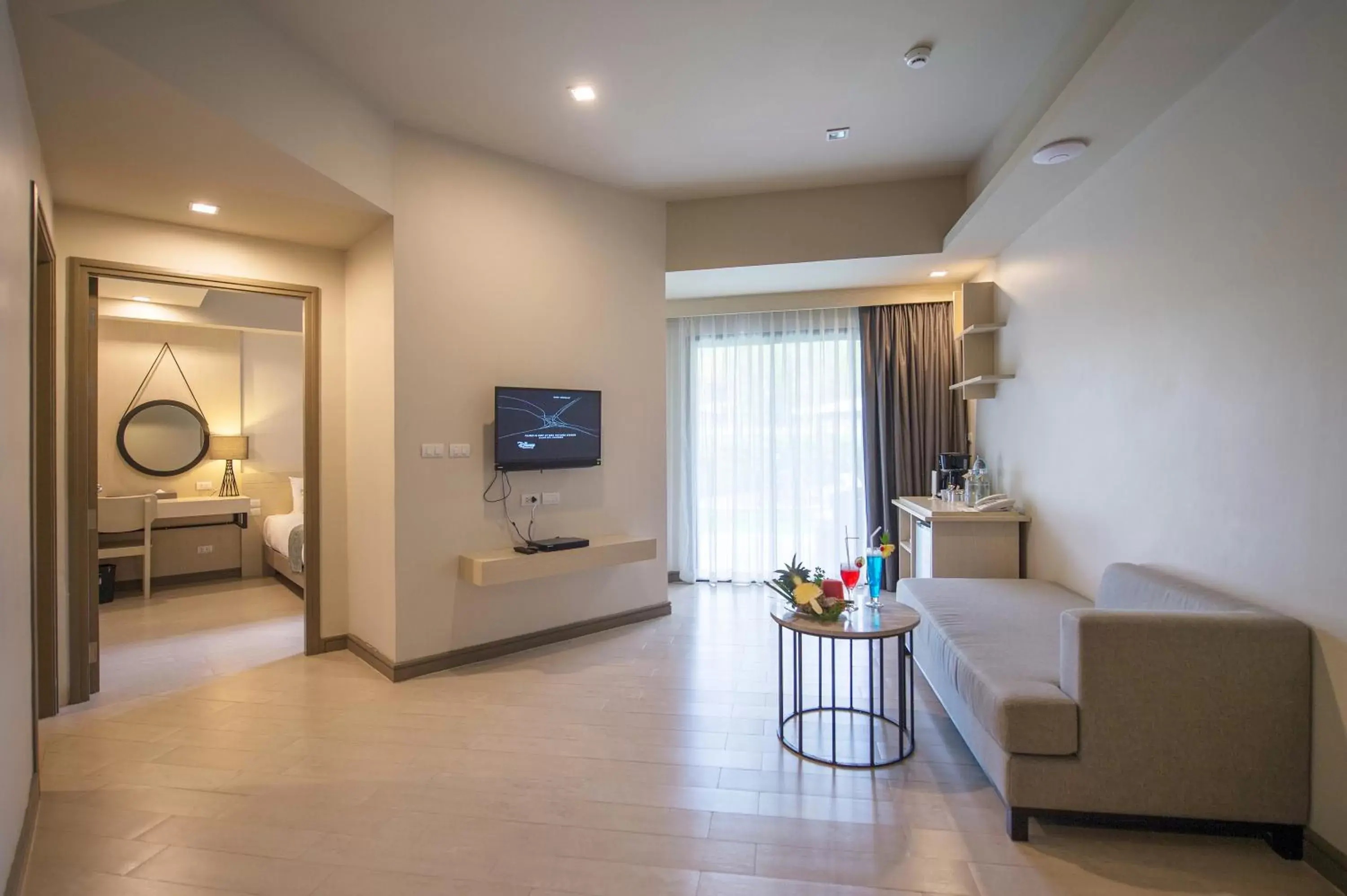 Living room, TV/Entertainment Center in Krabi La Playa Resort - SHA Plus