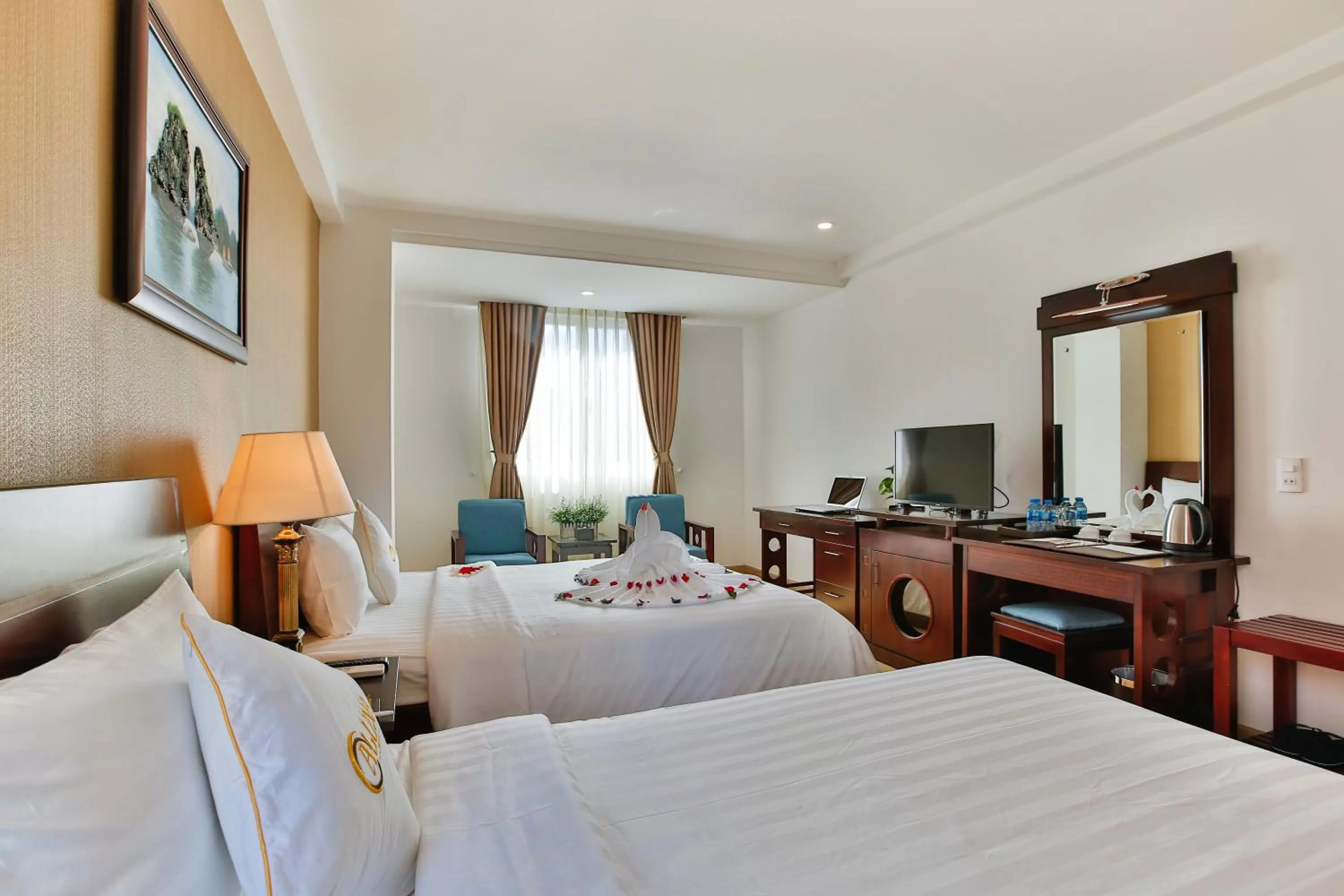 Decorative detail, Bed in ALUNA Ben Thanh Hotel