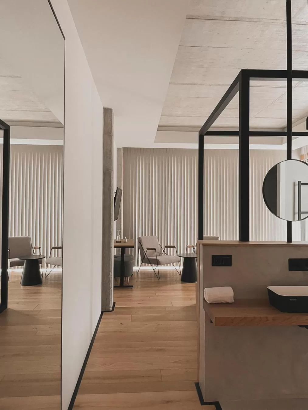 Photo of the whole room in Atmos Hotel Boutique