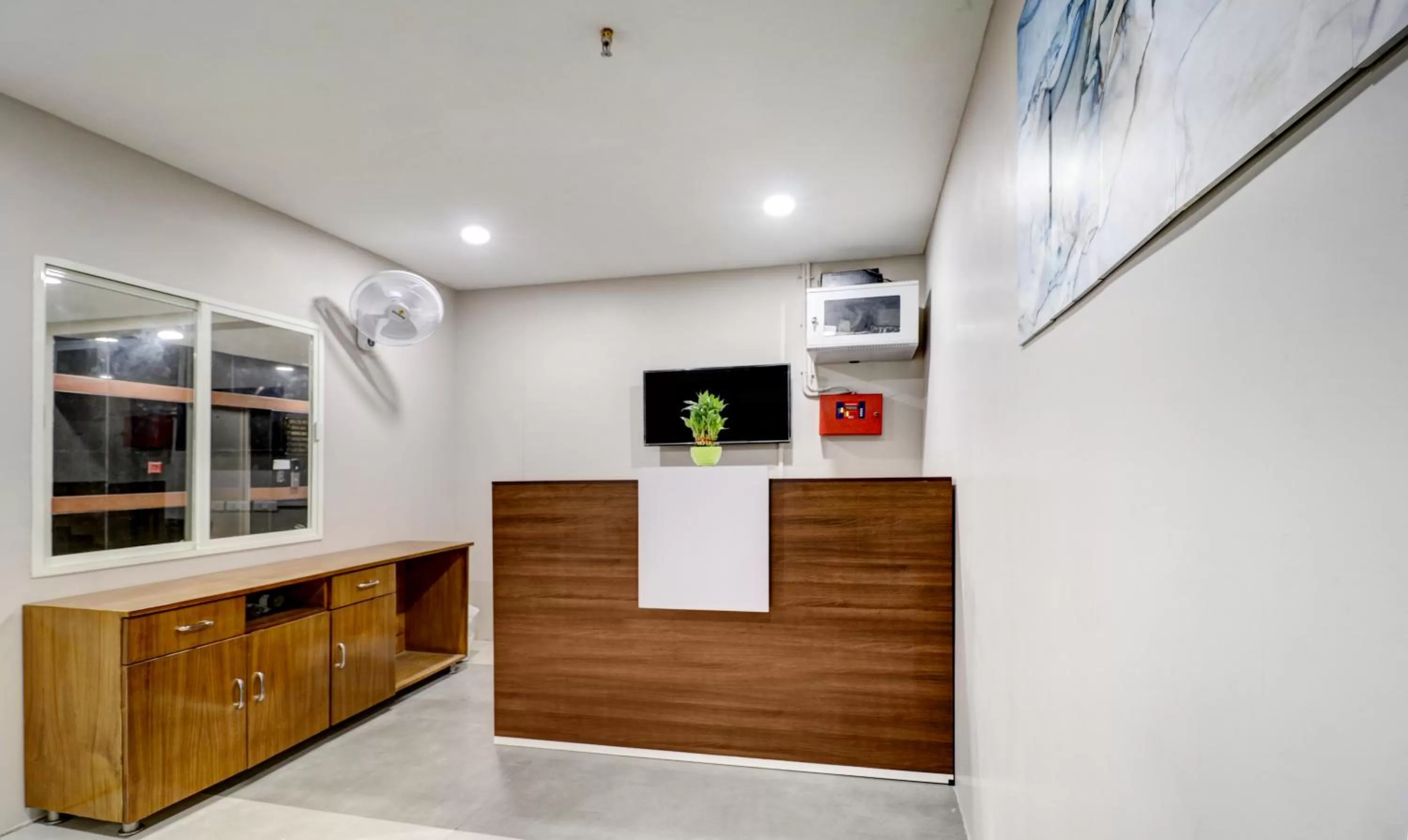 Lobby or reception in Treebo Grand Milan