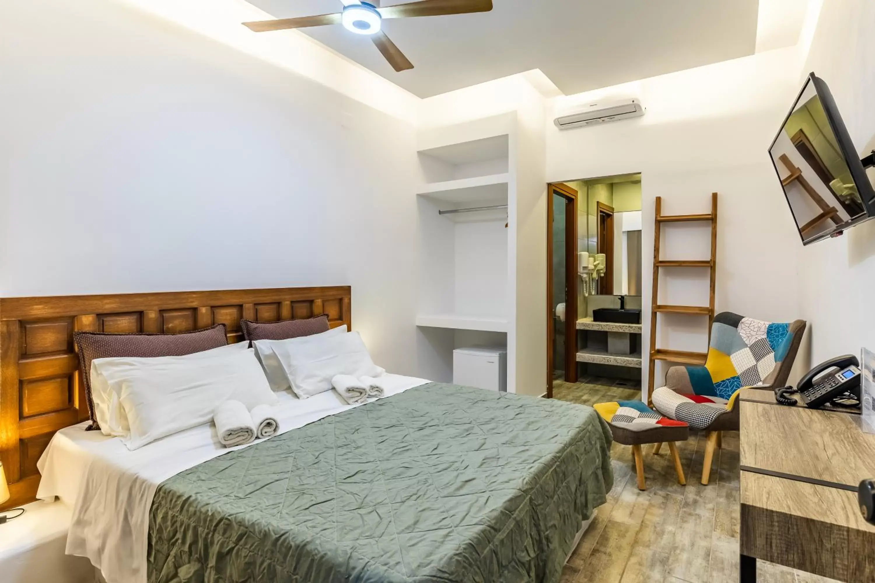 Bed in Rigas Hotel Skopelos