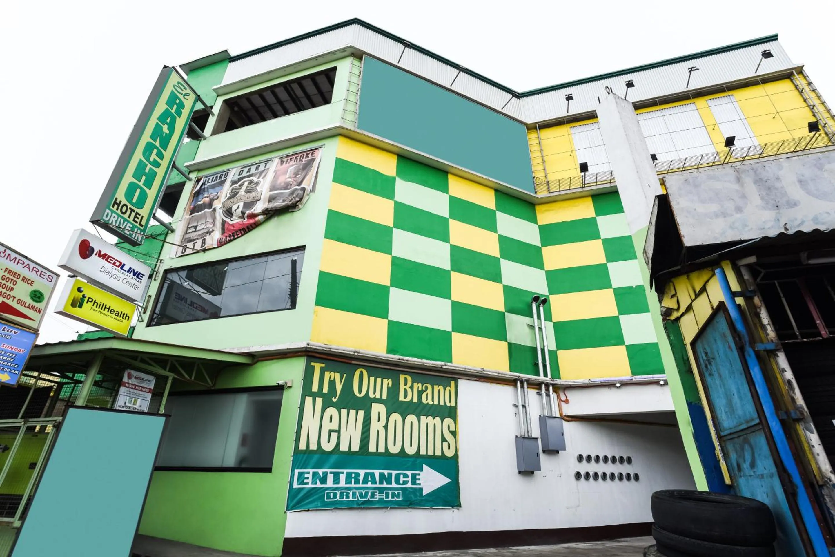 Property building in OYO 473 Ranchotel Drive-in