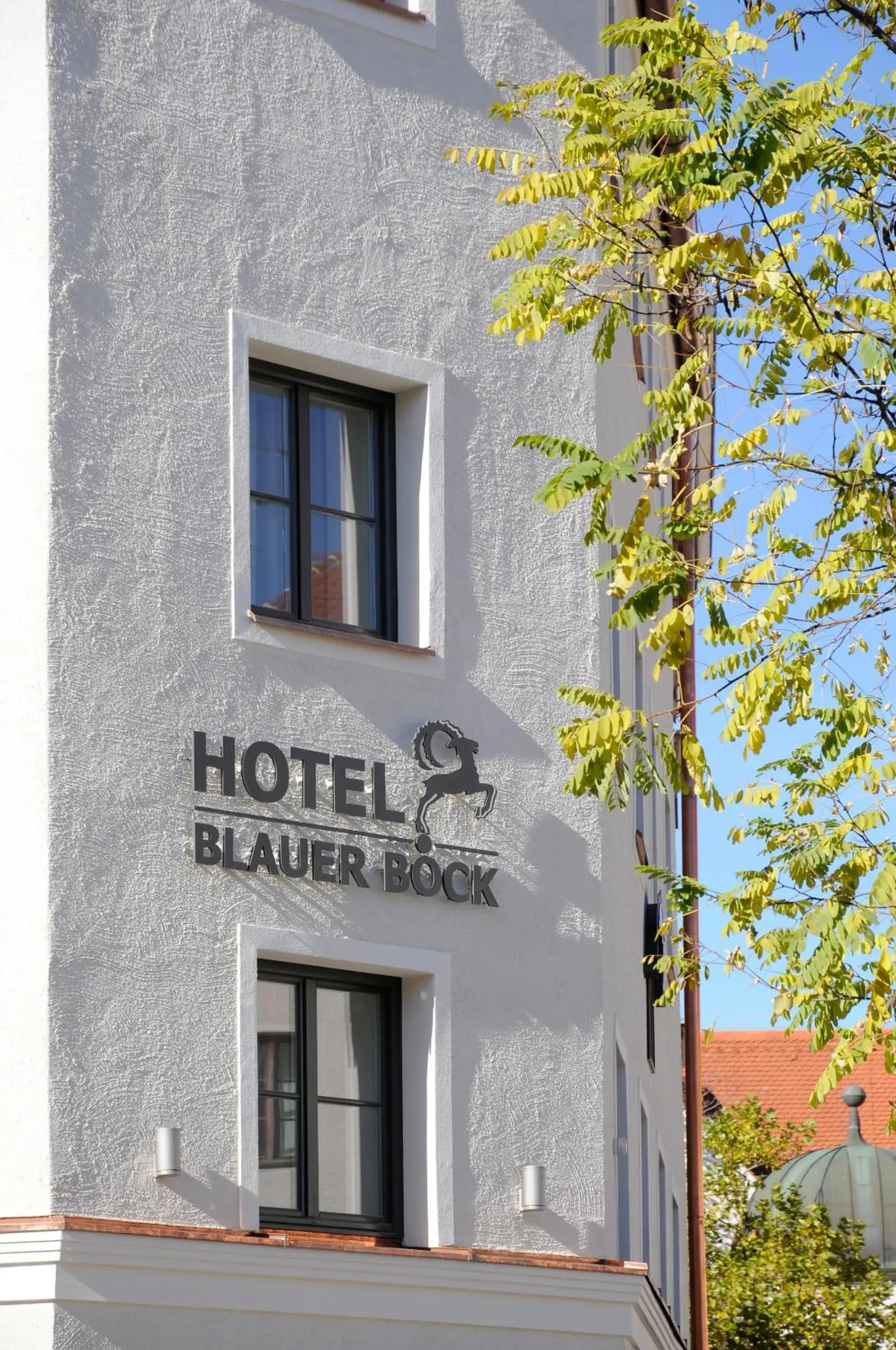 Facade/entrance, Property Building in Hotel Blauer Bock