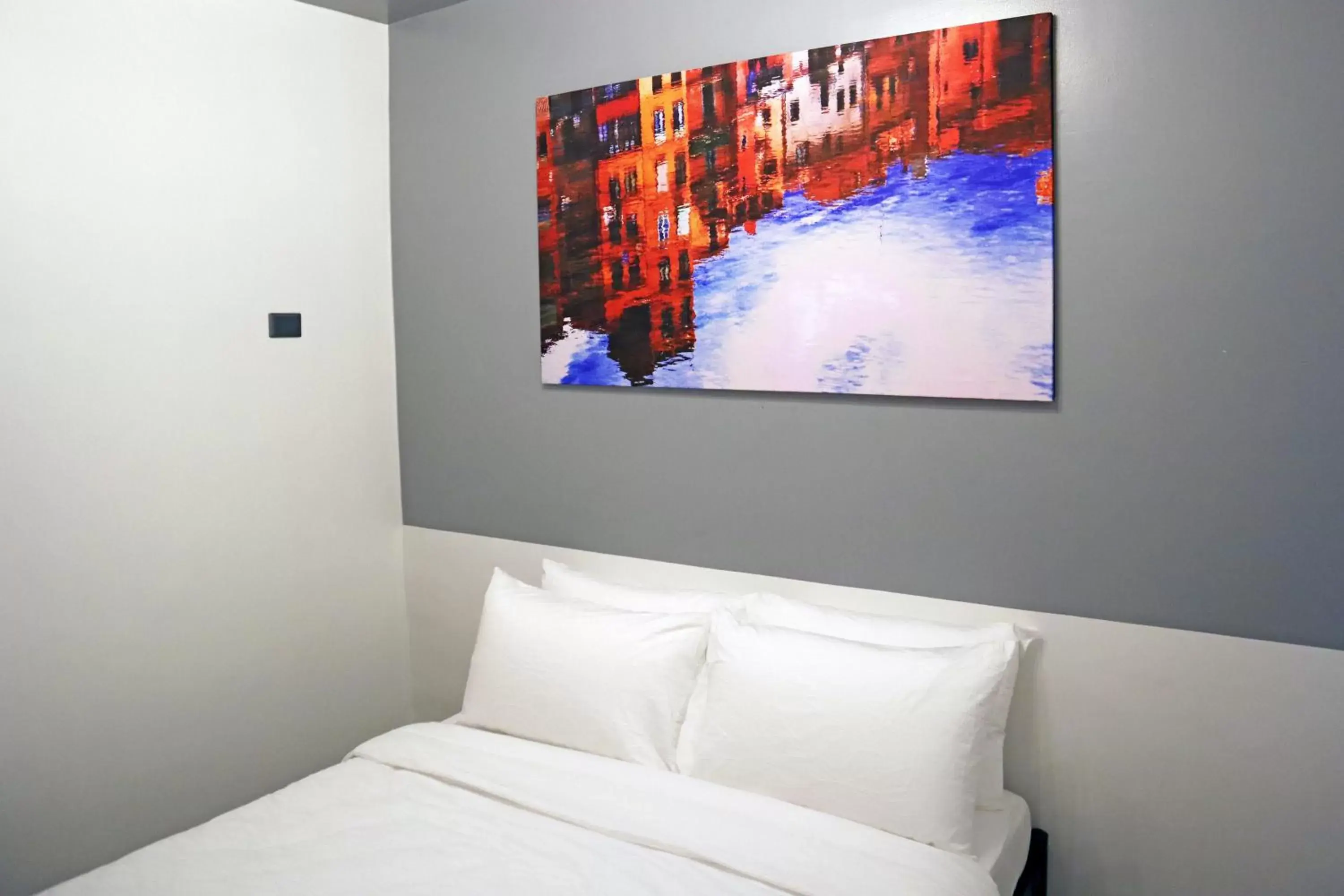 Bed in mySTAY Hotel BGC North Bed in mySTAY Hotel BGC North