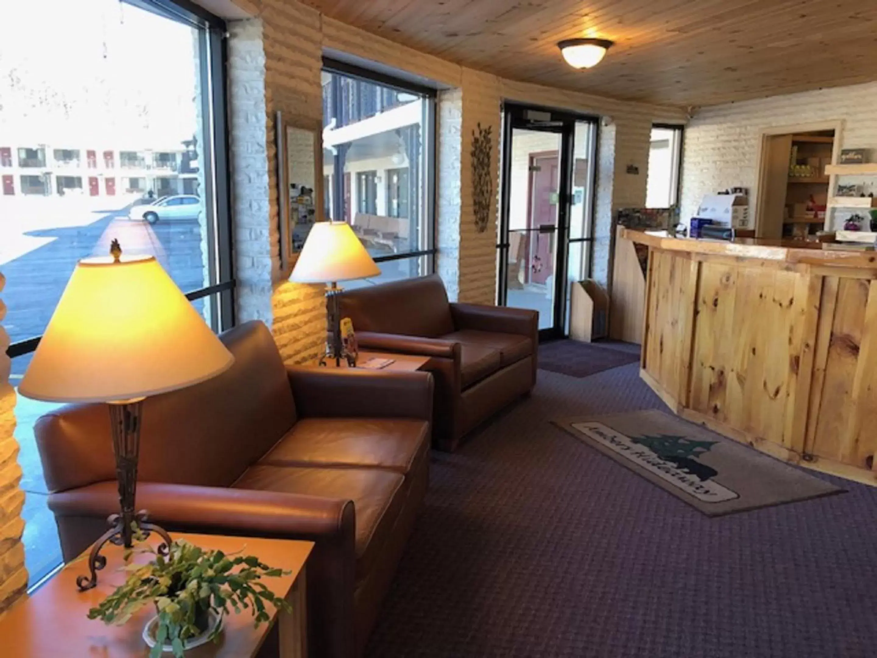 Facade/entrance in Amber's Inn and Suites Facade/entrance in Amber's Inn and Suites