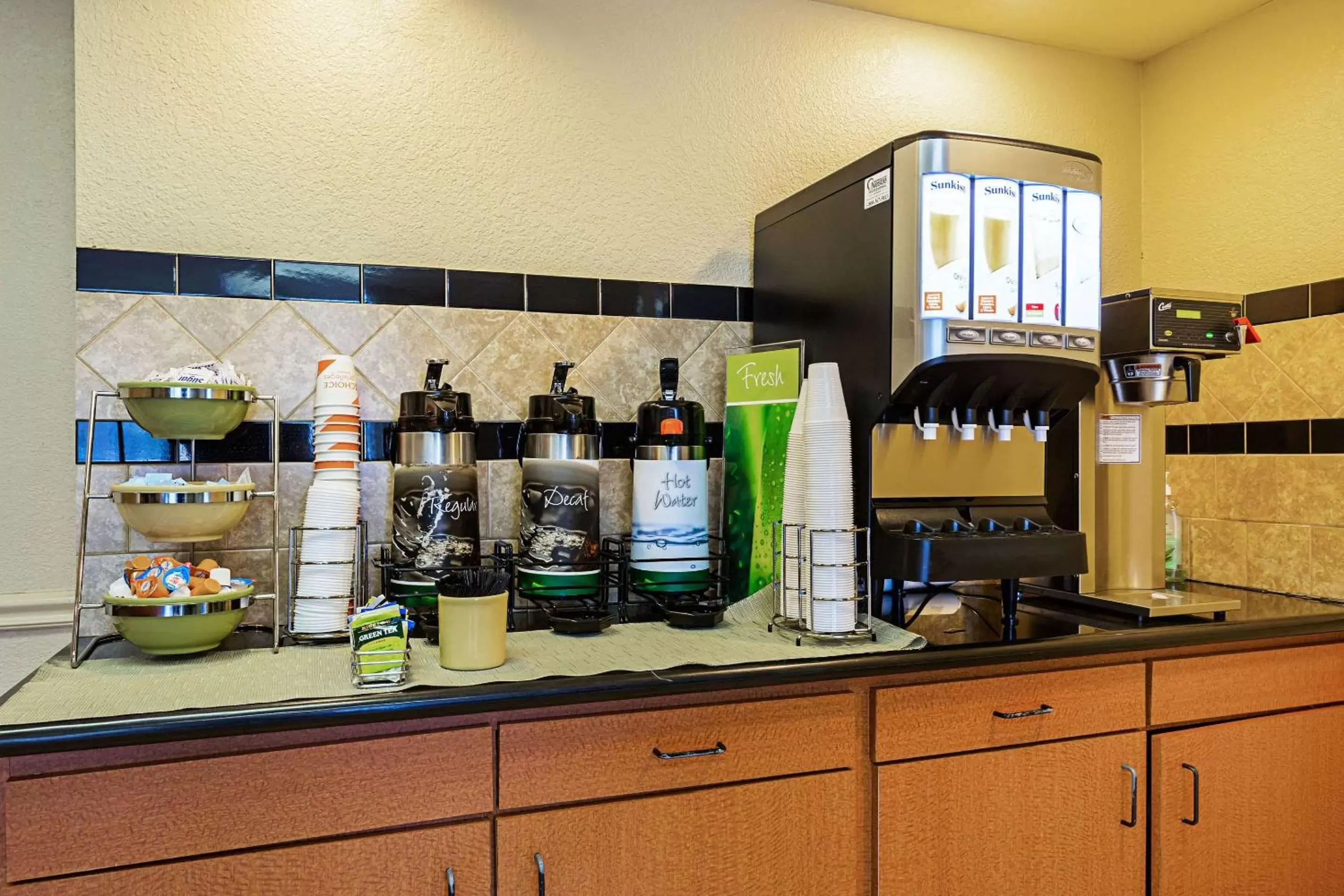 Restaurant/places to eat in Quality Inn & Suites NRG Park - Medical Center