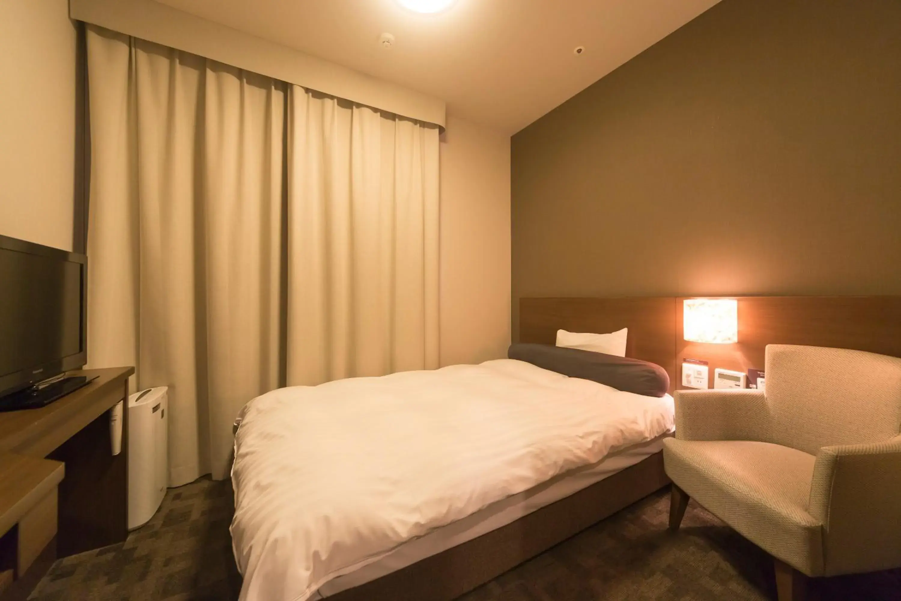 Bed in Dormy Inn Premium Shibuya-jingumae