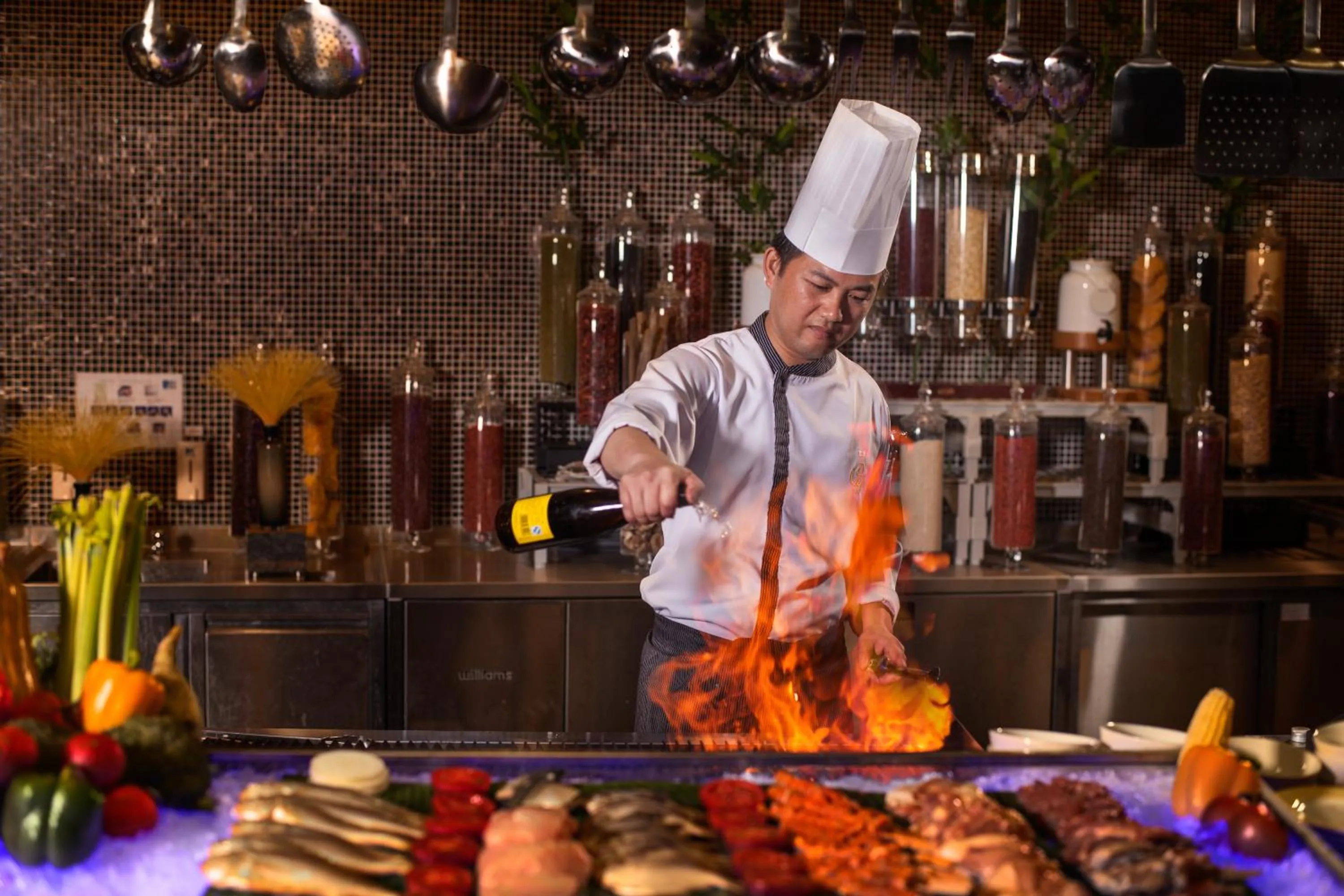 Restaurant/places to eat in Holiday Inn Foshan Nanhai Central by IHG