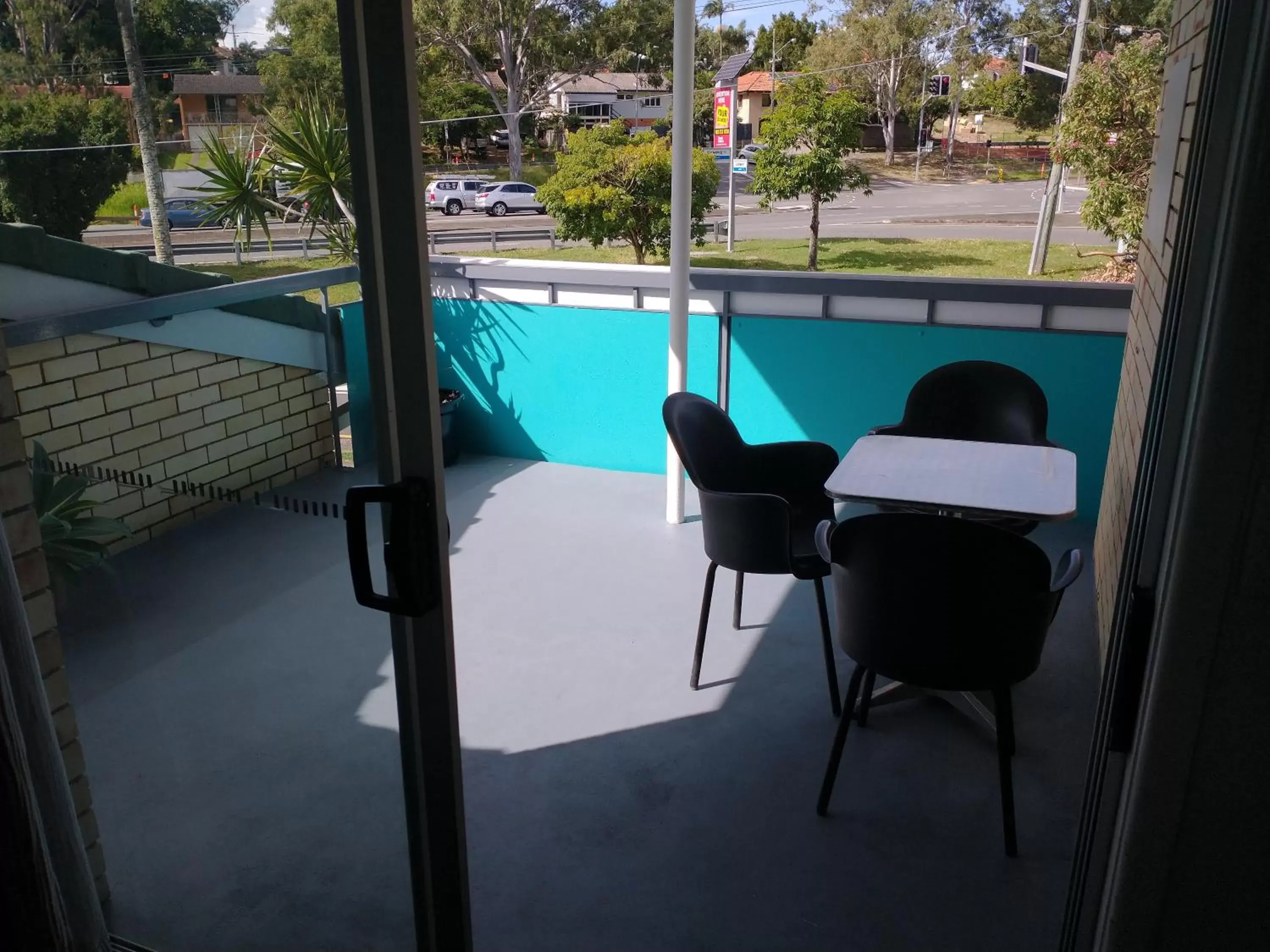 Balcony/Terrace, Pool View in Aspley Sunset Motel