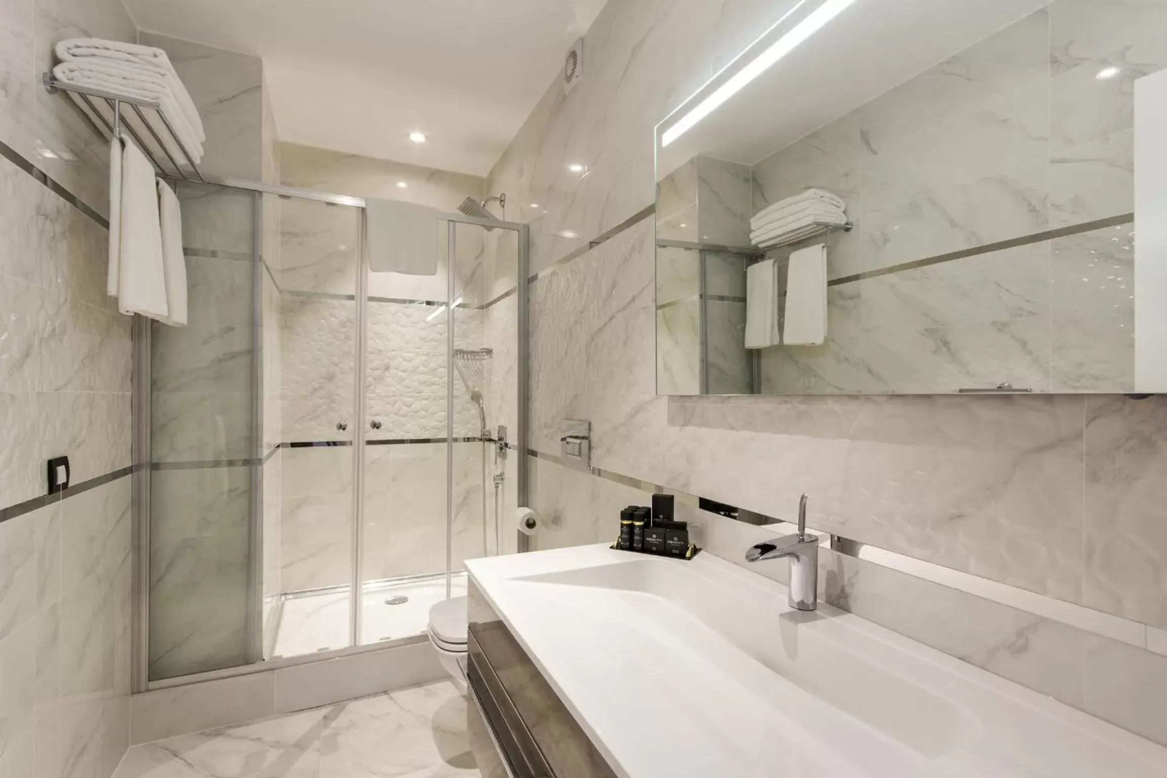 Bathroom in Dencity Hotels & Spa
