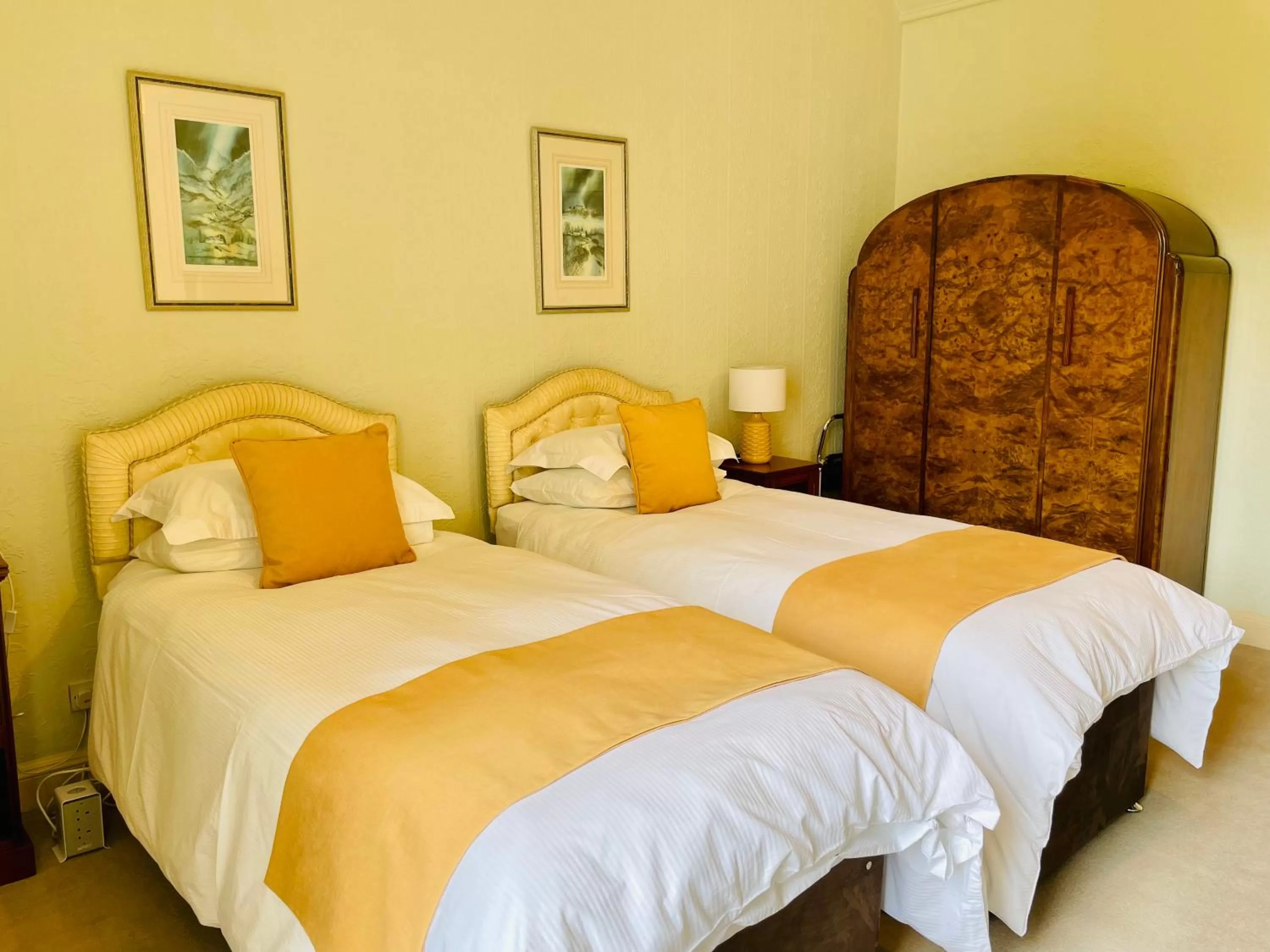 Bedroom, Bed in West Plean House