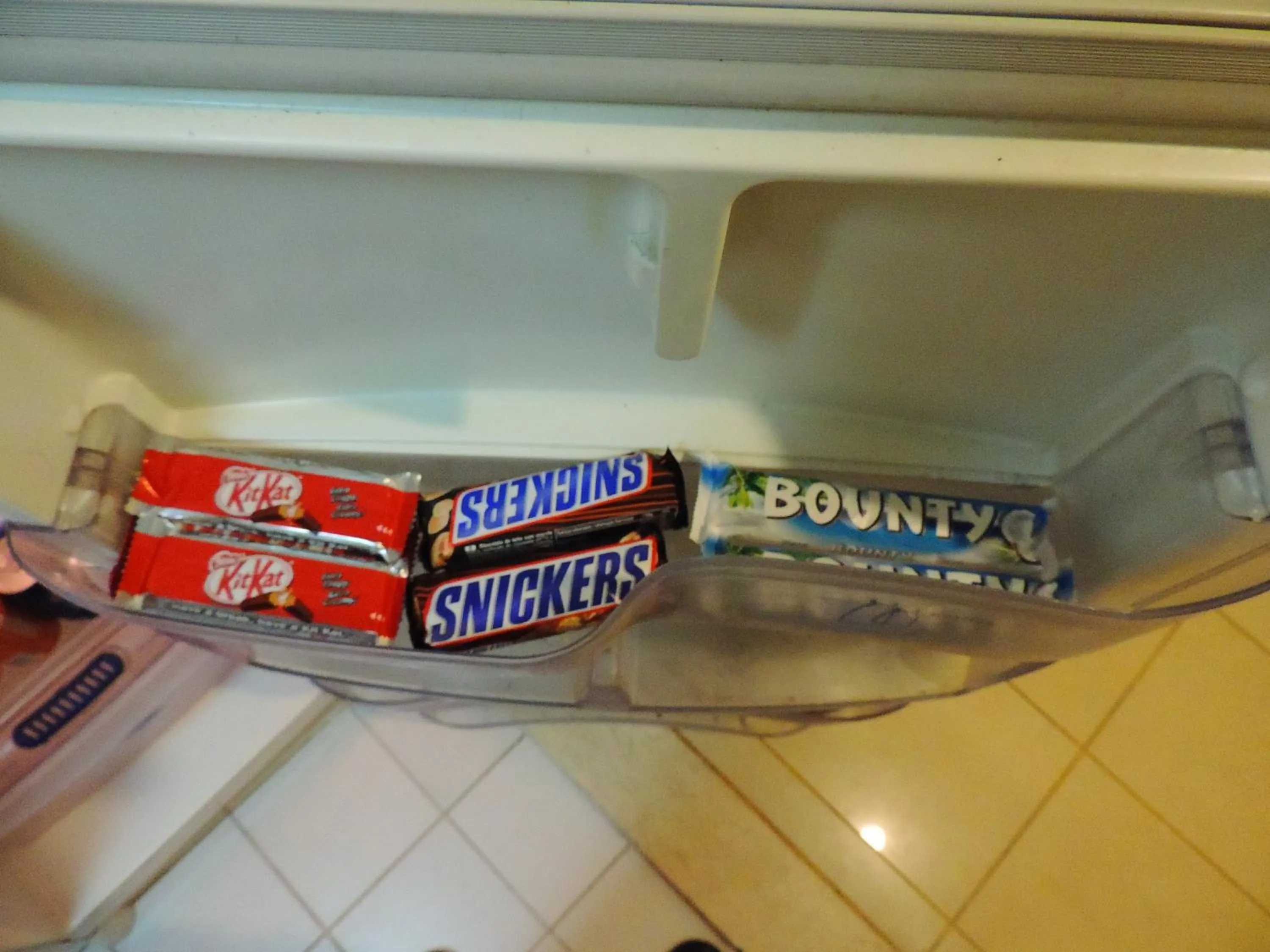 Food and drinks in AL Raien Hotel Apartment