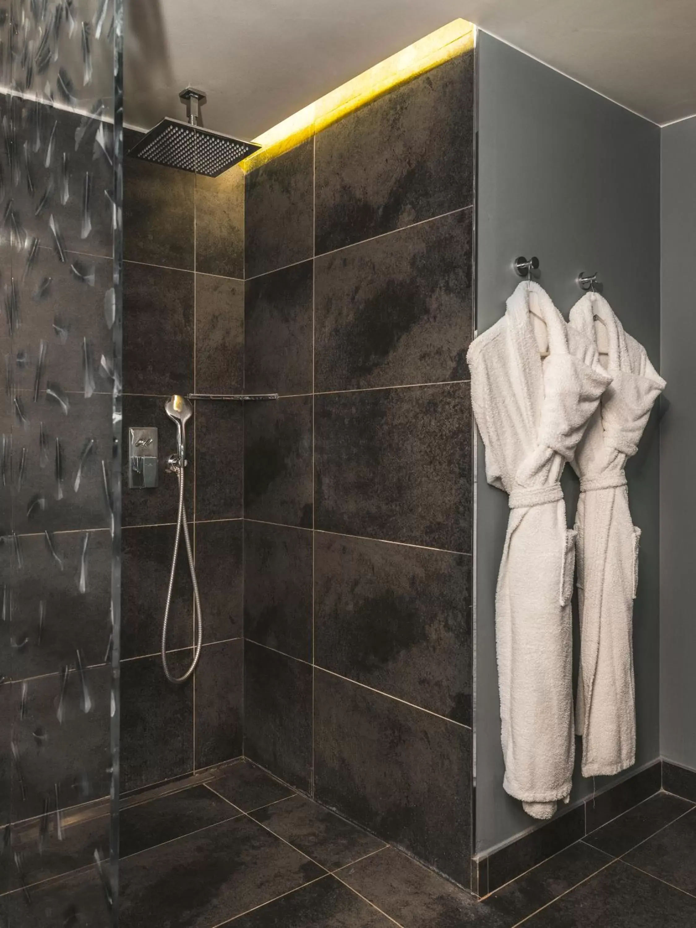 Shower, Bathroom in Legend Saint Germain