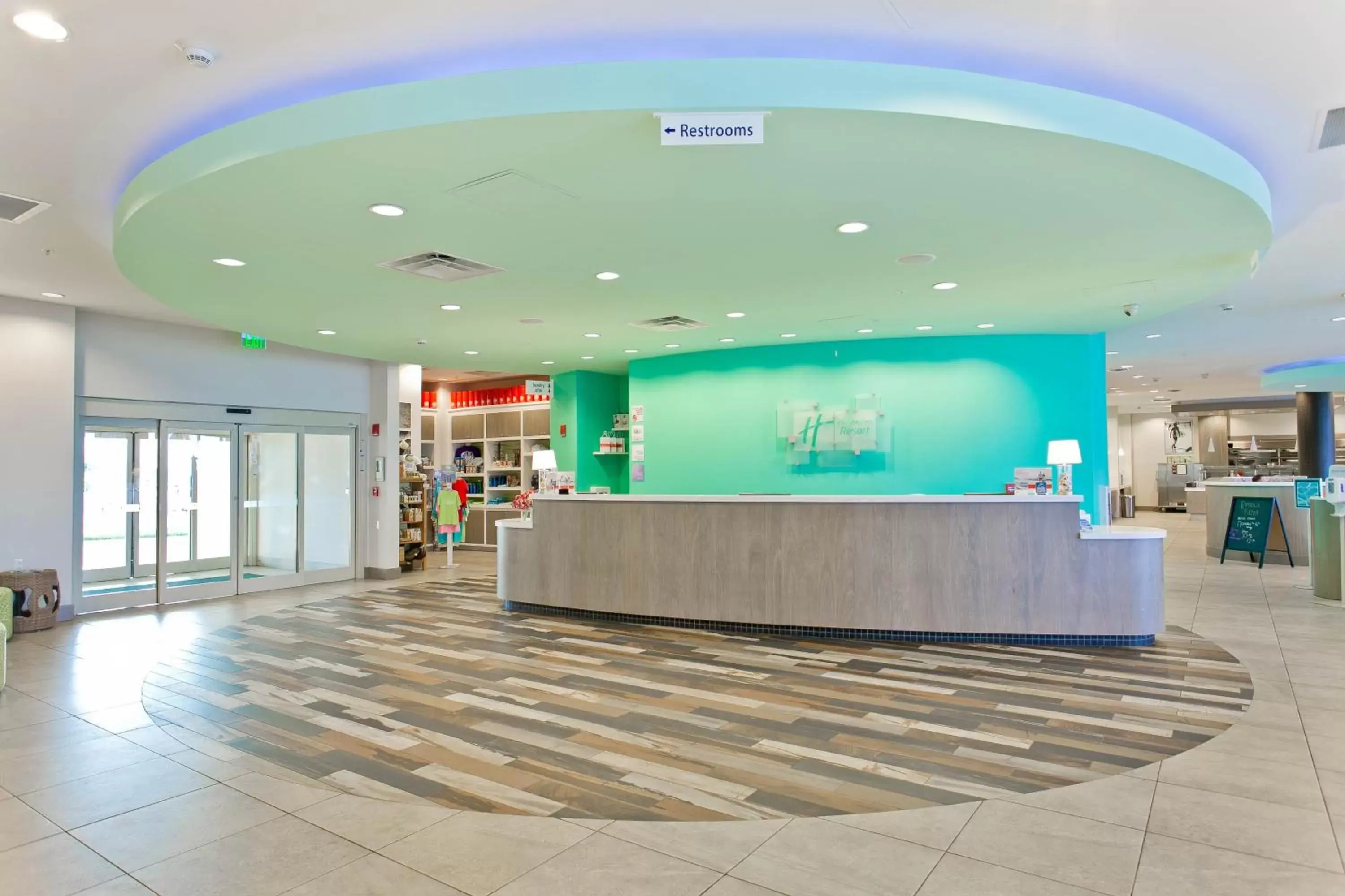 Property building, Lobby/Reception in Holiday Inn Resort Fort Walton Beach, an IHG Hotel