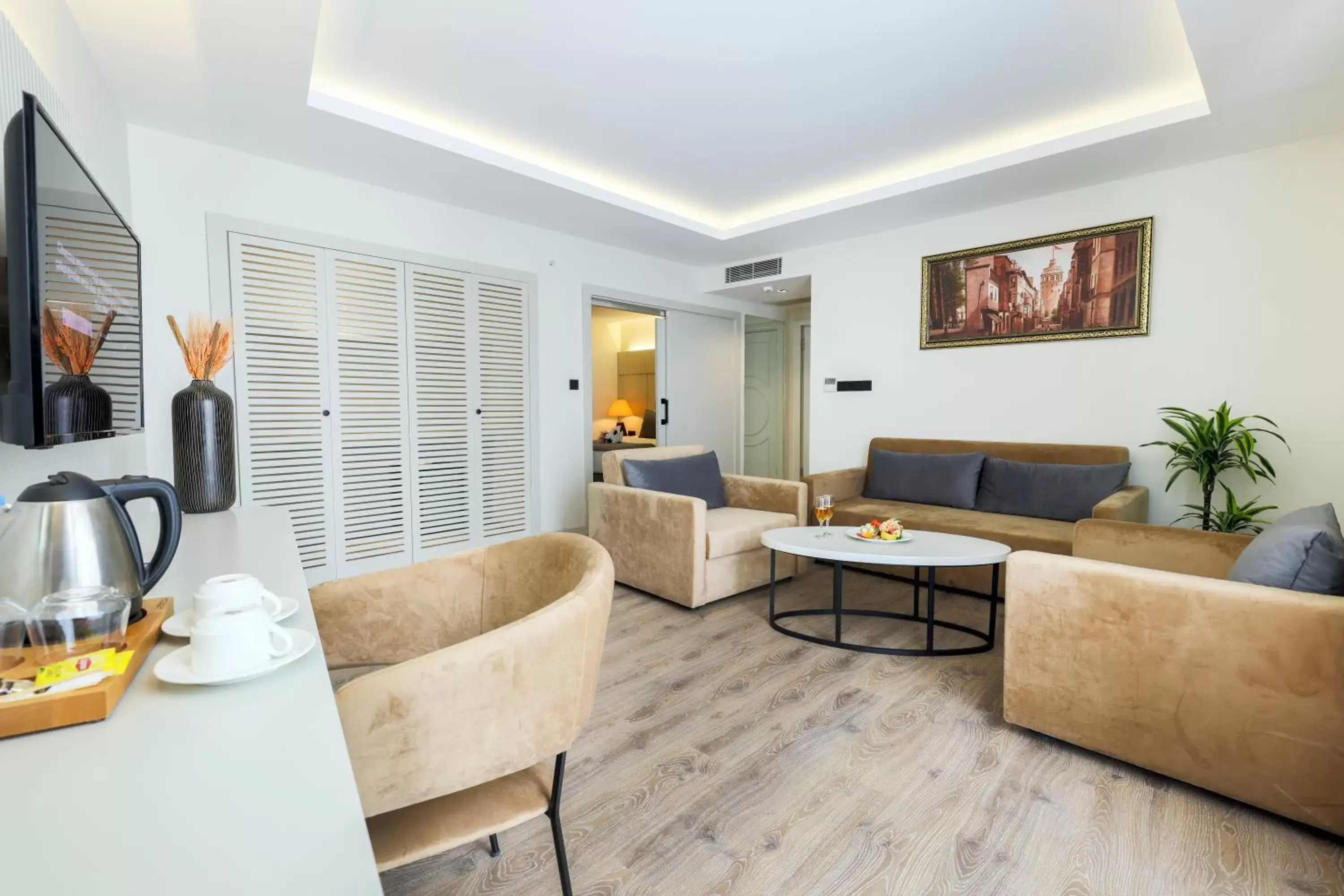 Living room, Seating Area in Orka Taksim Suites & Hotel