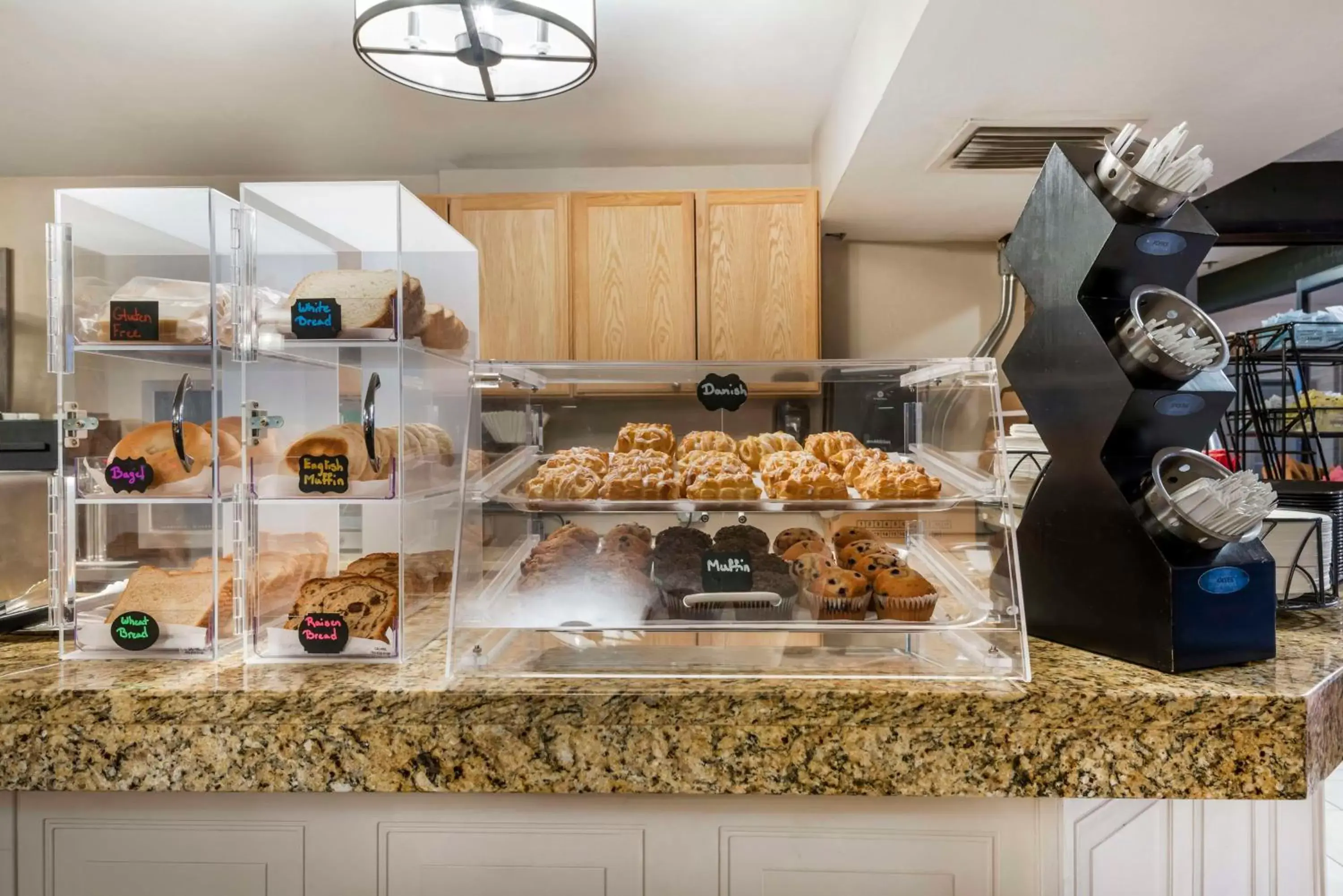 Breakfast in Best Western Plus Rio Grande Inn Breakfast in Best Western Plus Rio Grande Inn